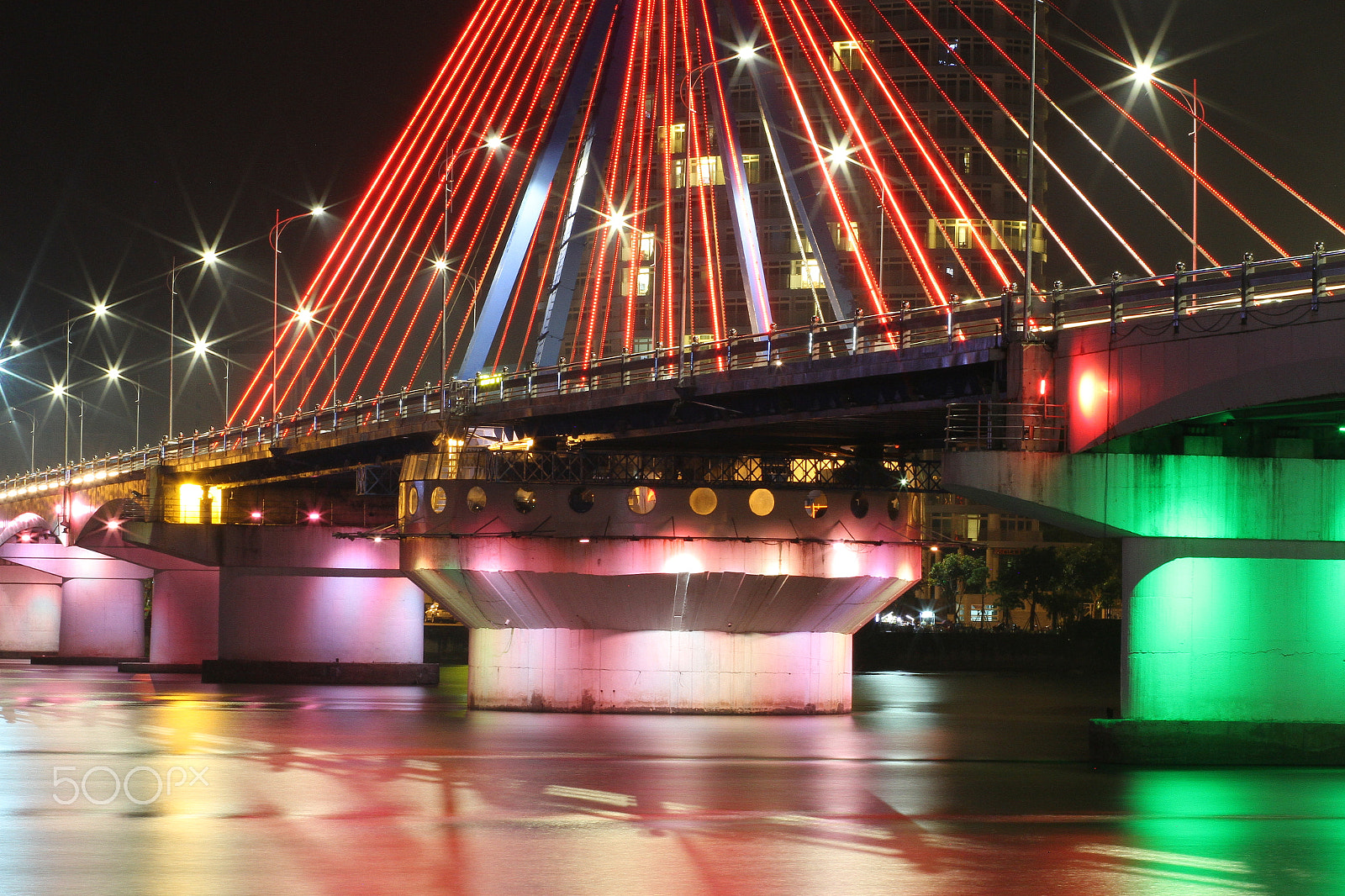 Canon EOS 7D + Canon EF 85mm F1.8 USM sample photo. Spinning bridge photography