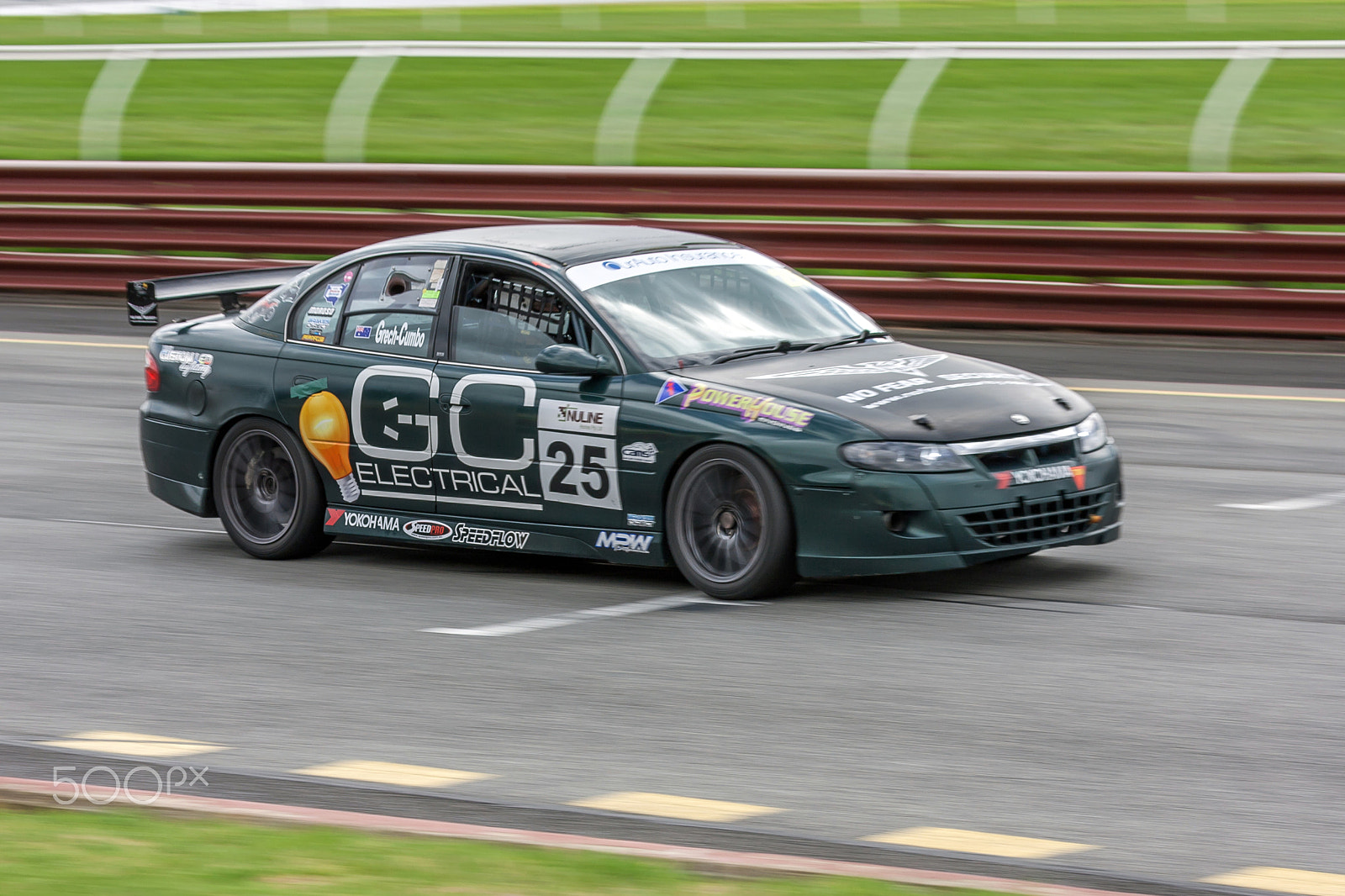 Canon EOS 40D + Canon EF 24-105mm F4L IS USM sample photo. Sandown raceway march 2017 photography