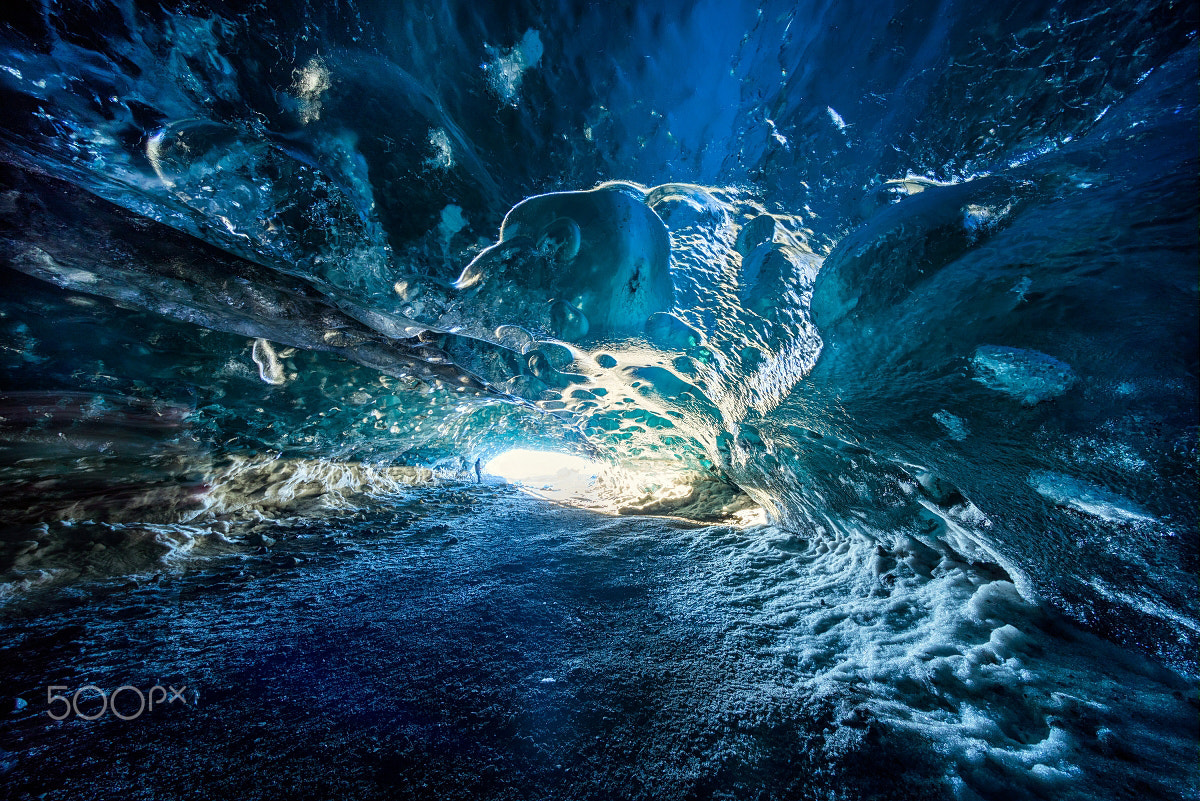Voigtlander HELIAR-HYPER WIDE 10mm F5.6 sample photo. Blue ice cave photography