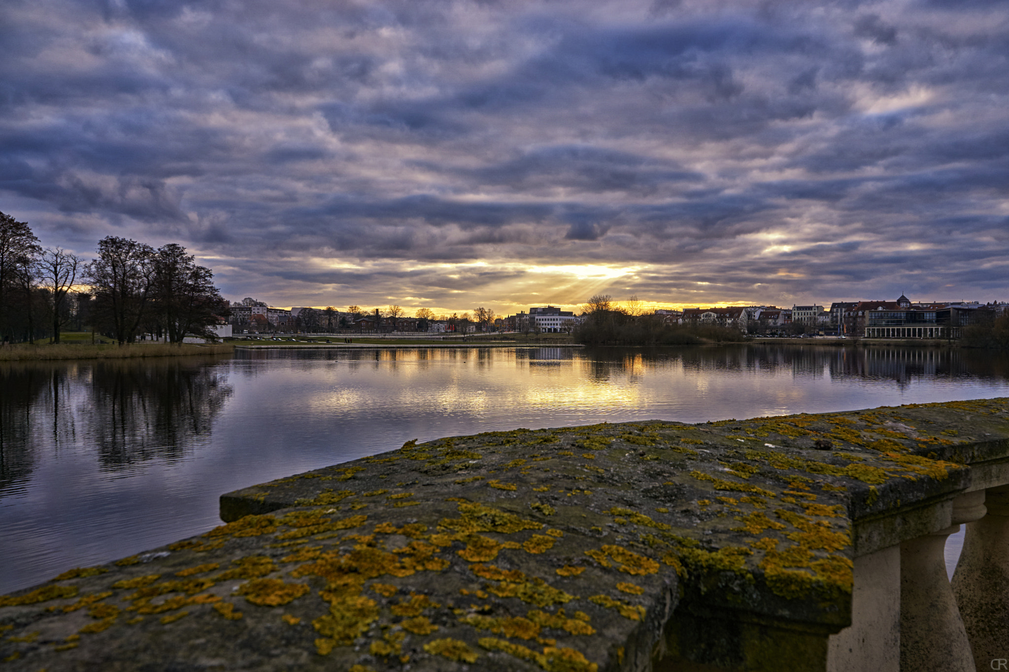 Sony E 18-55mm F3.5-5.6 OSS sample photo. Wolken am burgsee photography