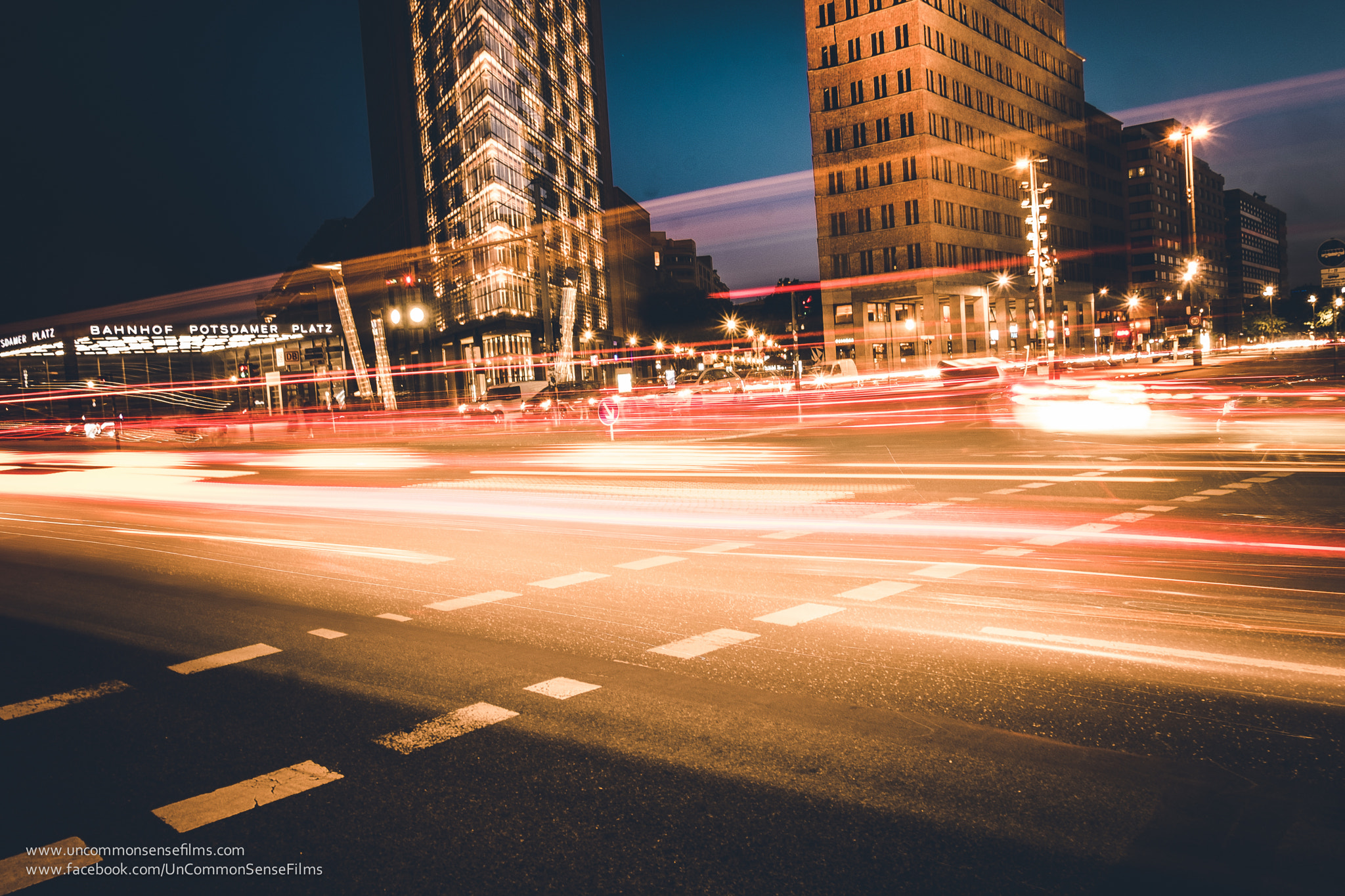 Fujifilm X-T1 + Fujifilm XF 18mm F2 R sample photo. Rush hour.... berlin photography