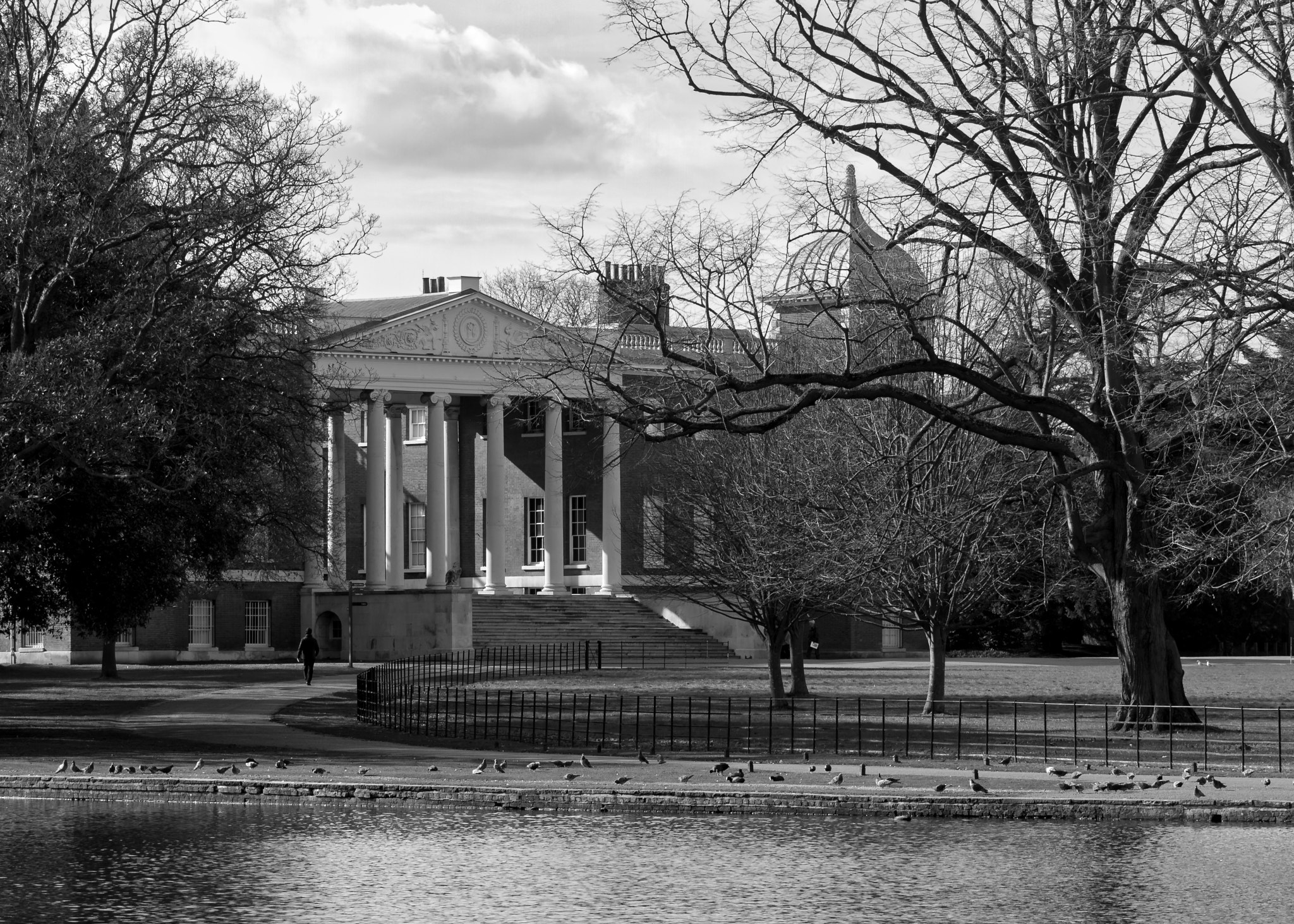 Canon EOS 7D + Canon EF 70-200mm F4L IS USM sample photo. Osterley park house photography