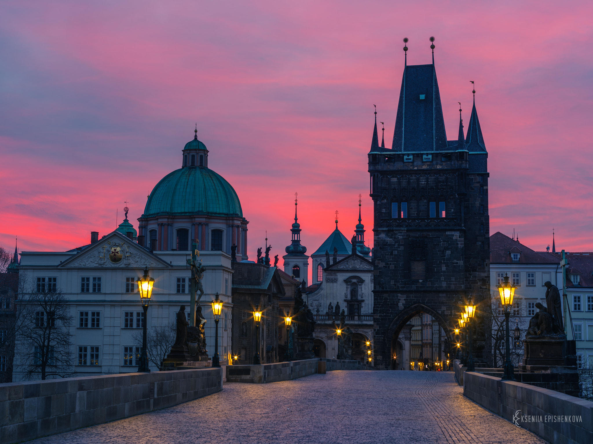 smc PENTAX-FA 645 75mm F2.8 sample photo. #110  morning on the charles bridge photography