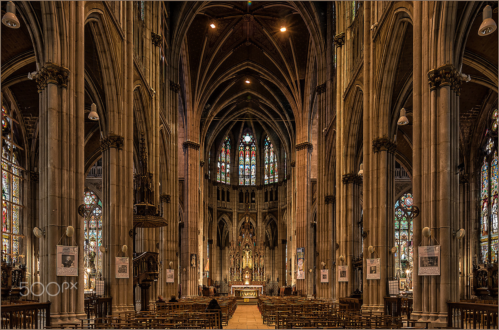 Canon TS-E 17mm F4L Tilt-Shift sample photo. Nancy- basilika st. epvre photography