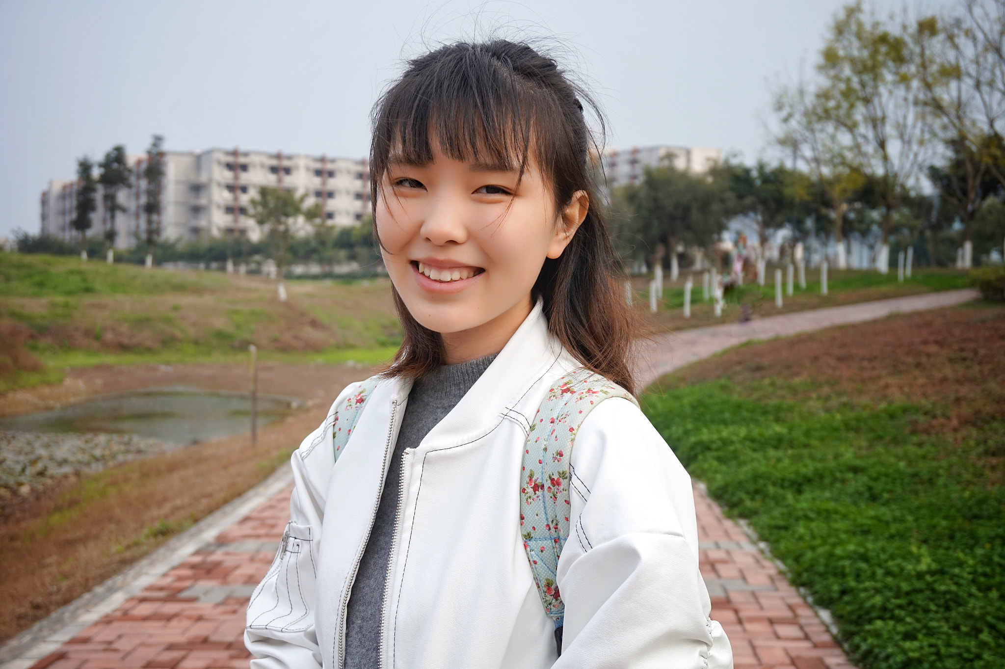 Sony Alpha a5000 (ILCE 5000) + Sony E 18-50mm F4-5.6 sample photo