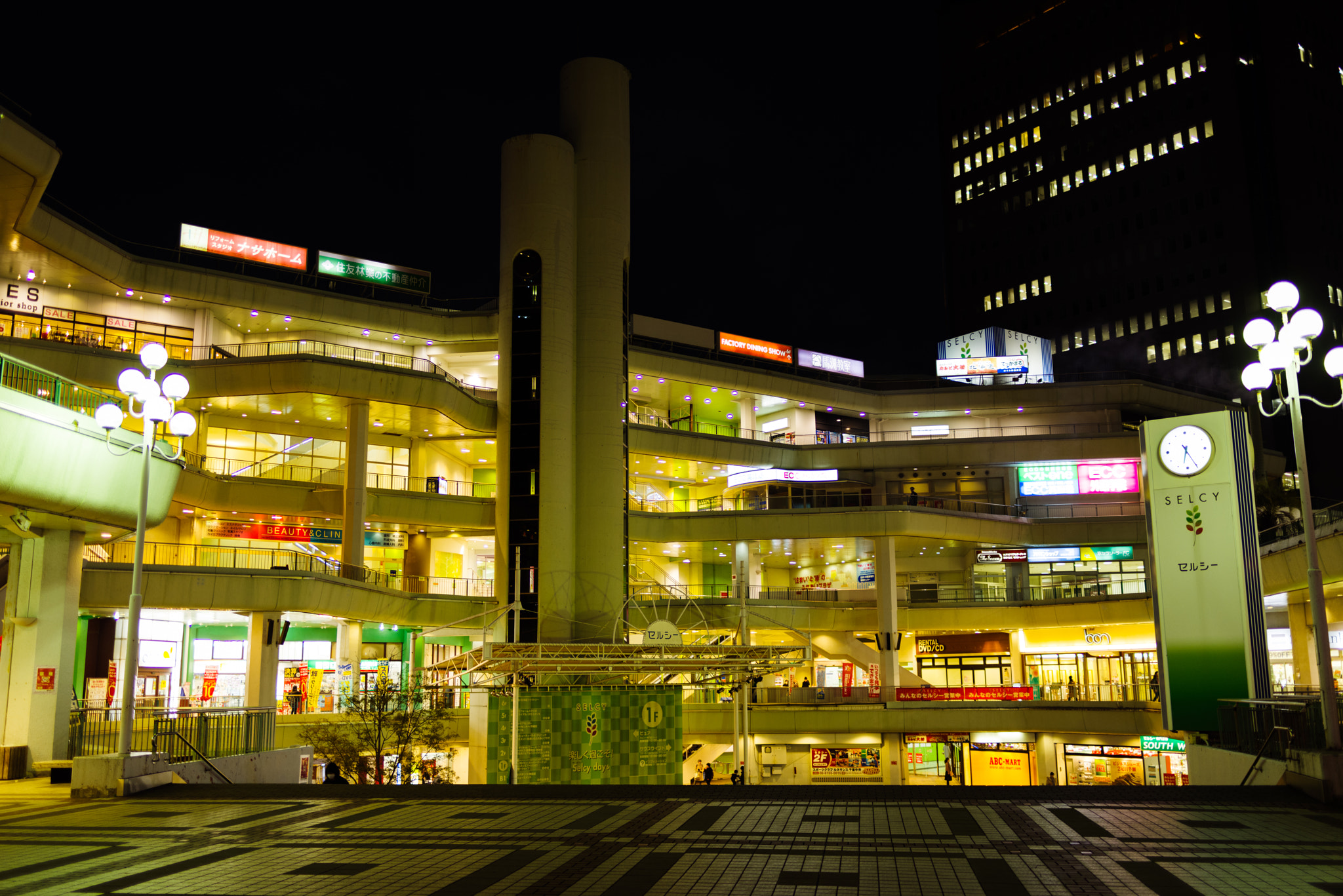 Pentax K-1 + Pentax smc FA 31mm F1.8 AL Limited sample photo. Senri-chuo photography