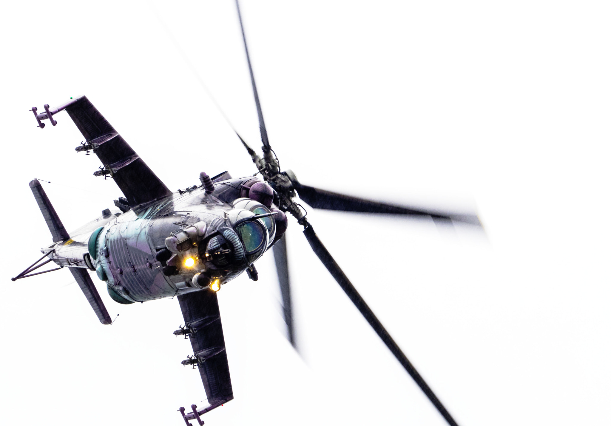 M.300mm F4.0 + MC-14 sample photo. Mil mi-35 hind photography