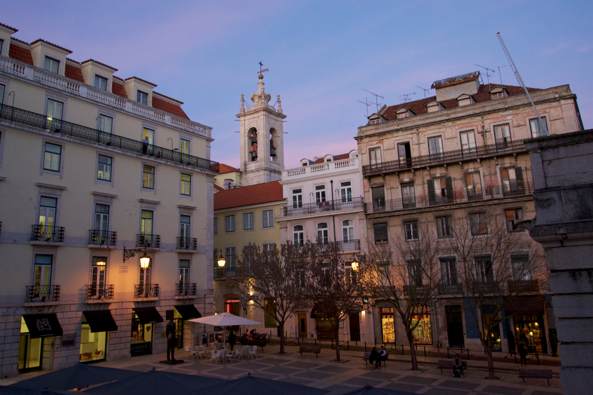 Sony FE 24-240mm F3.5-6.3 OSS sample photo. Lisbon, portugal. photography