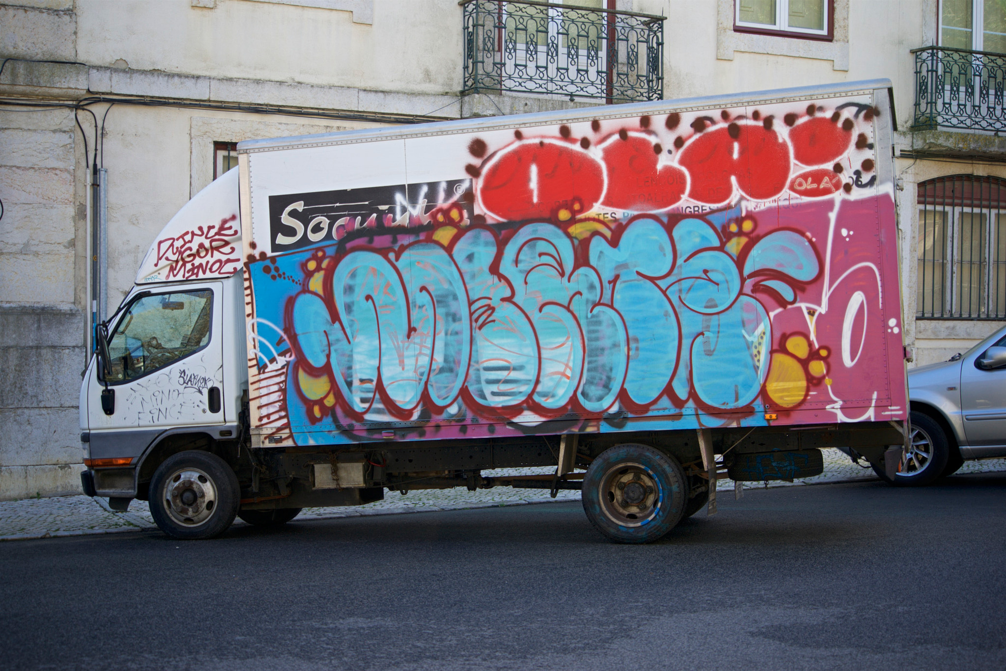 Sony a7R + Sony FE 24-240mm F3.5-6.3 OSS sample photo. Lisbon, portugal. photography