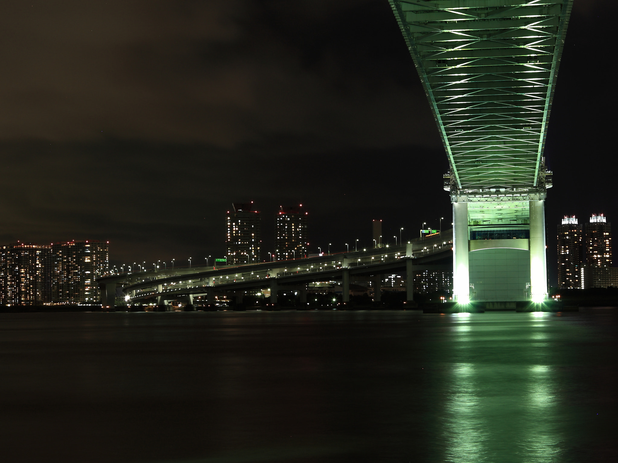 Canon EOS 40D + Canon EF 24-105mm F4L IS USM sample photo. The night view of daiba from the bottom in a bridg photography