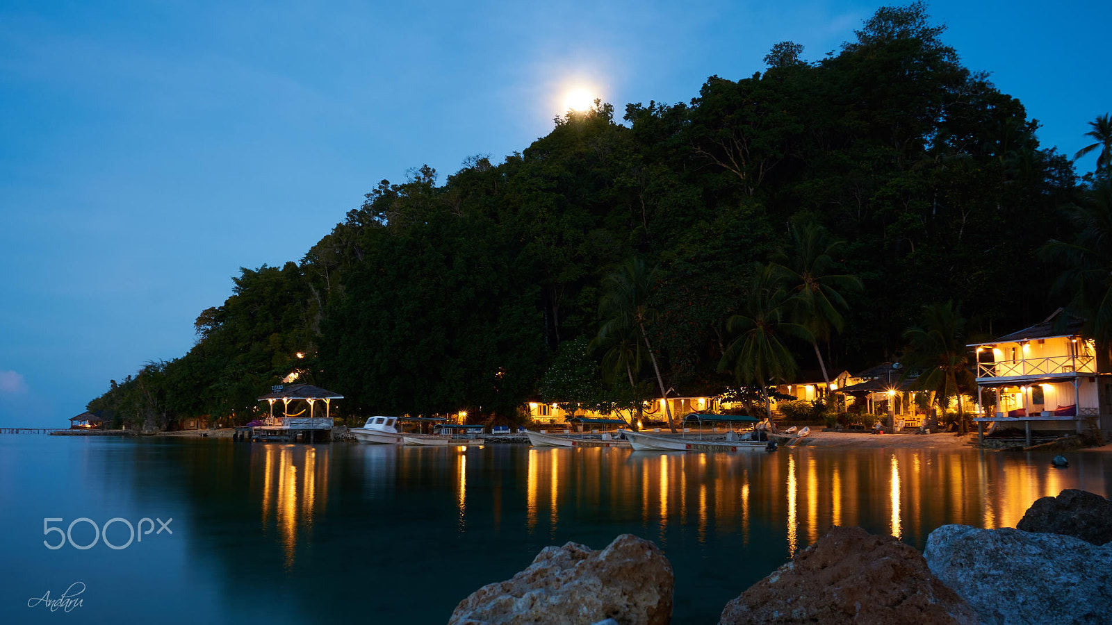 Sony Alpha NEX-5T sample photo. A piece of heaven for stay photography