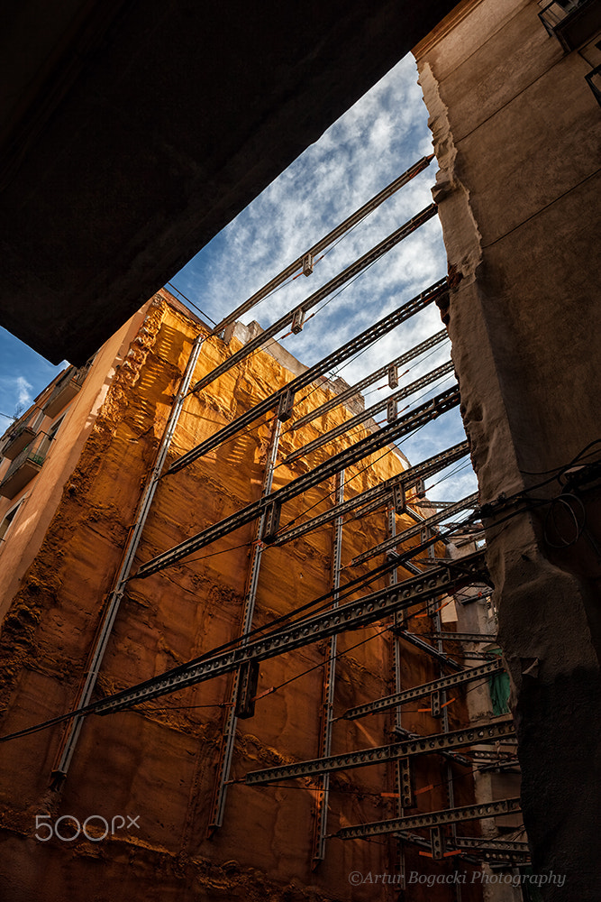 Canon EF 24mm F2.8 IS USM sample photo. Urban exploration in girona photography