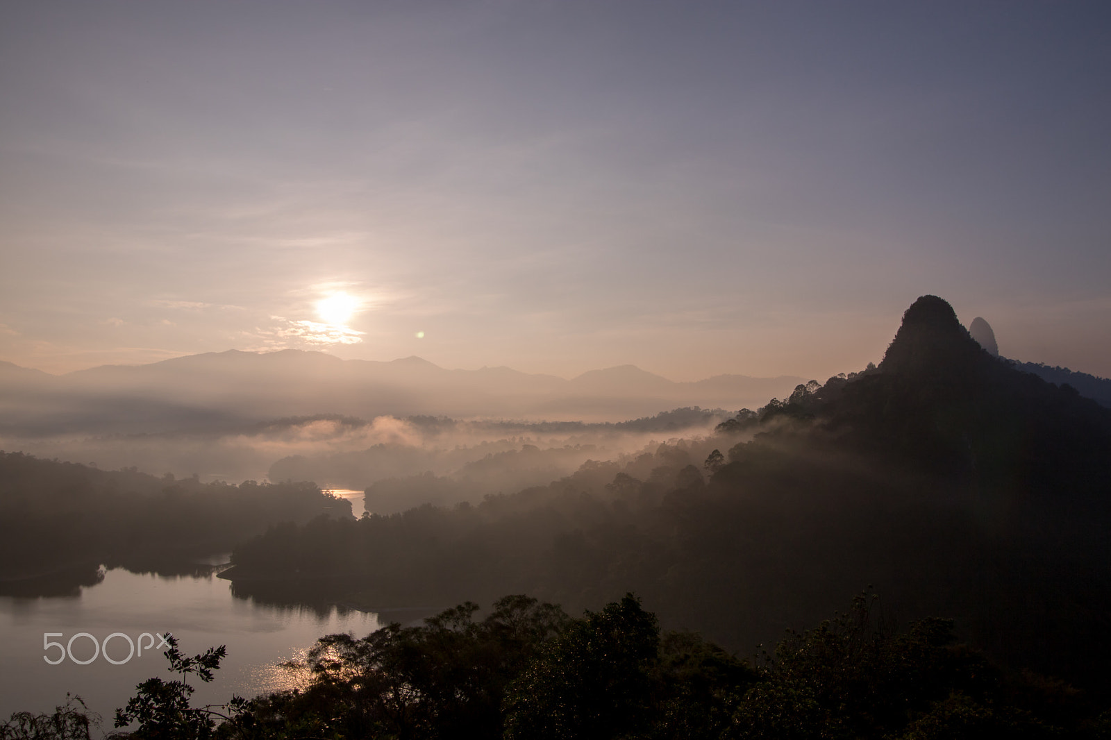 Canon EOS 760D (EOS Rebel T6s / EOS 8000D) sample photo. Sunrise at the mountains photography