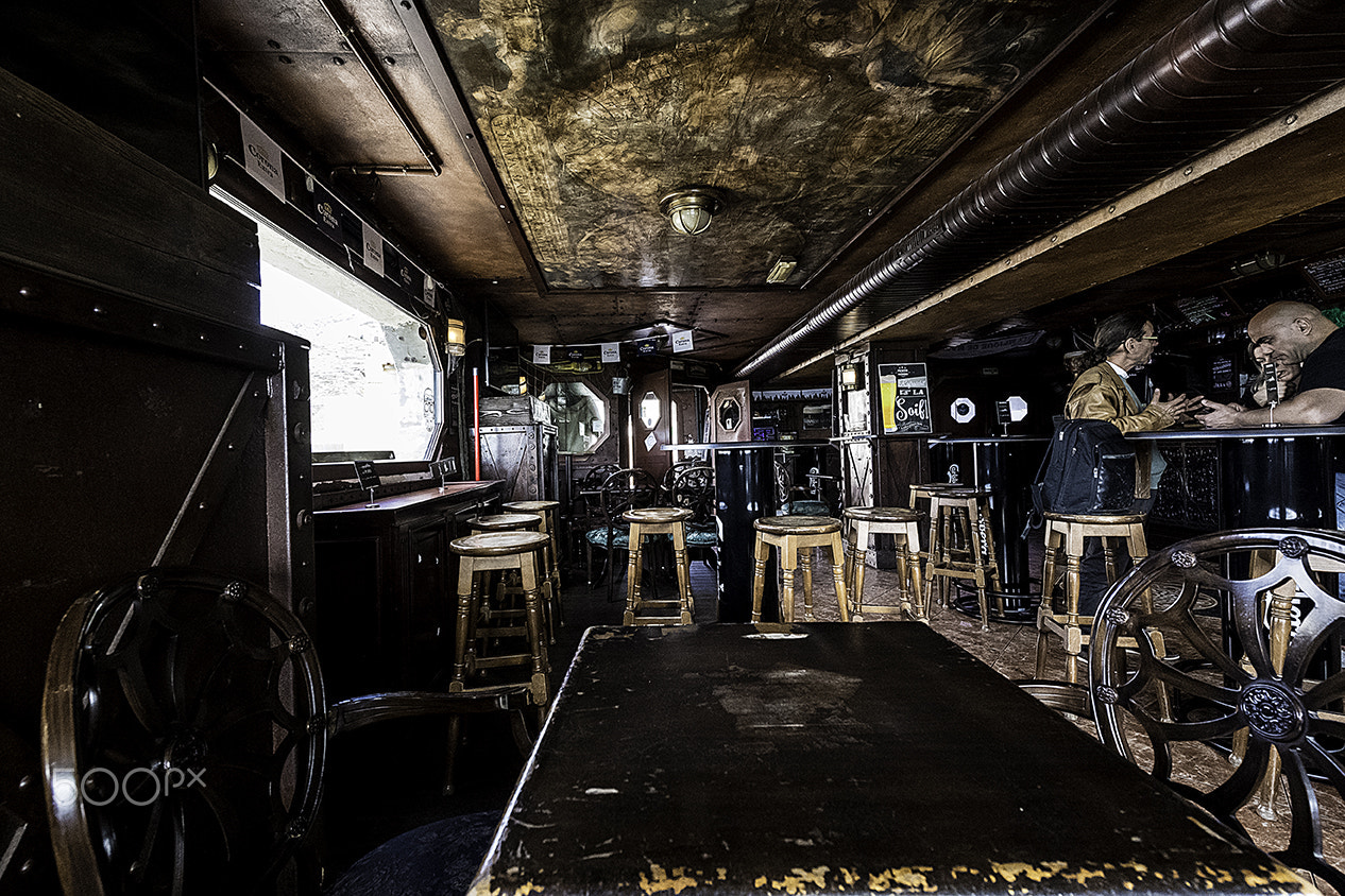Nikon AF-S Nikkor 14-24mm F2.8G ED sample photo. Twenty thousand leagues under the beer photography