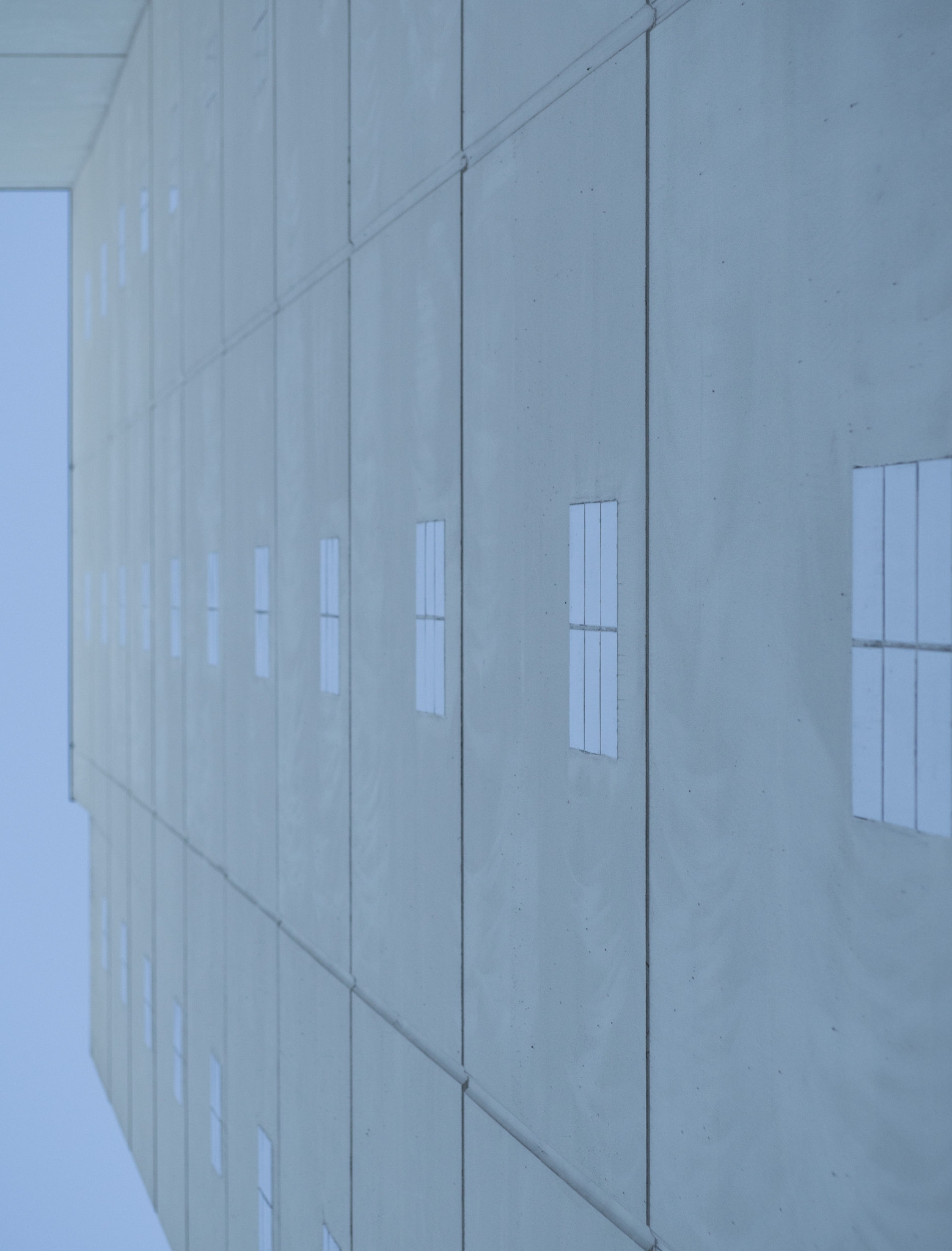 Olympus OM-D E-M10 II sample photo. Architecture minimalism photography
