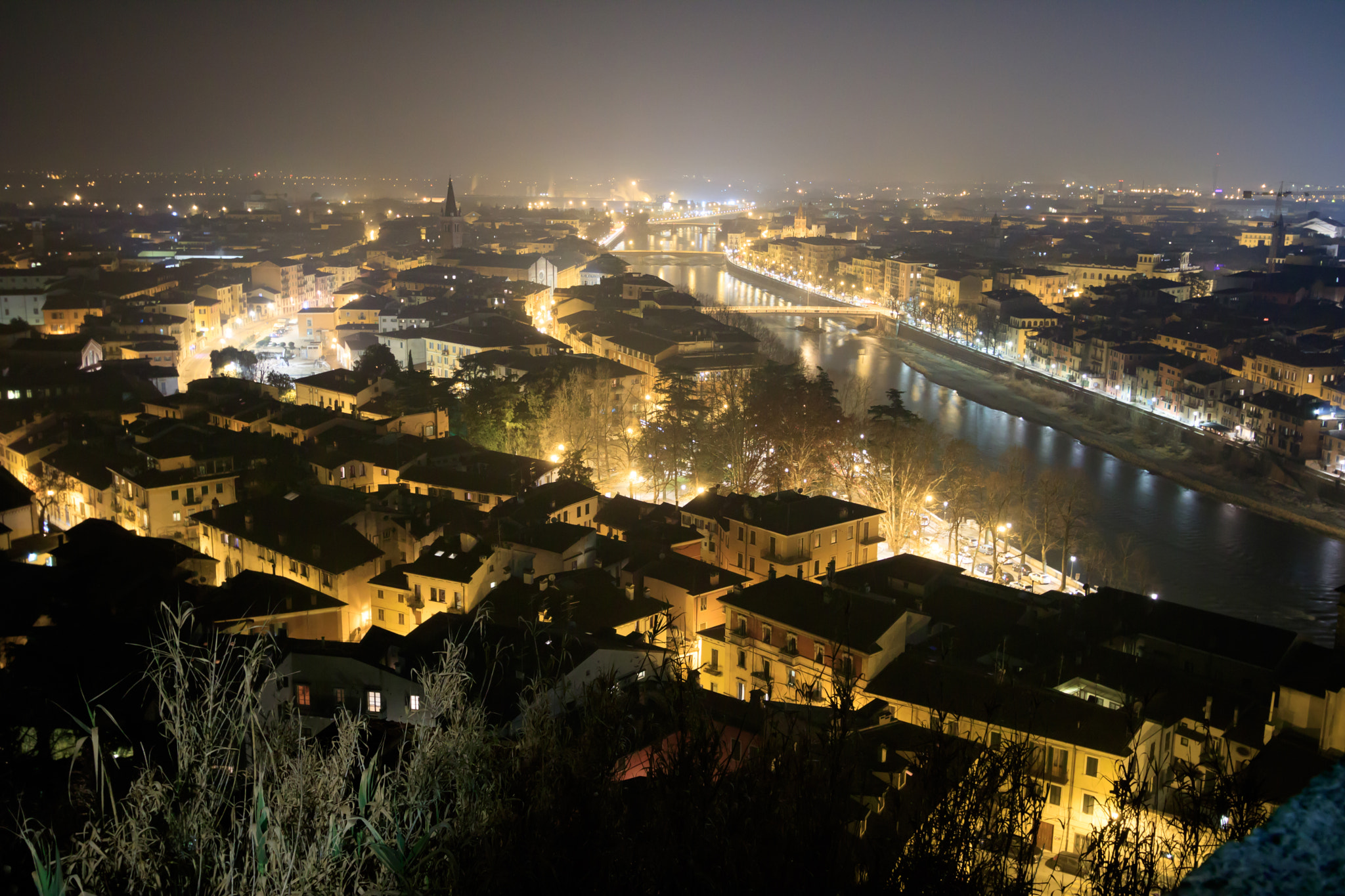 Canon EOS 760D (EOS Rebel T6s / EOS 8000D) sample photo. Verona centro photography