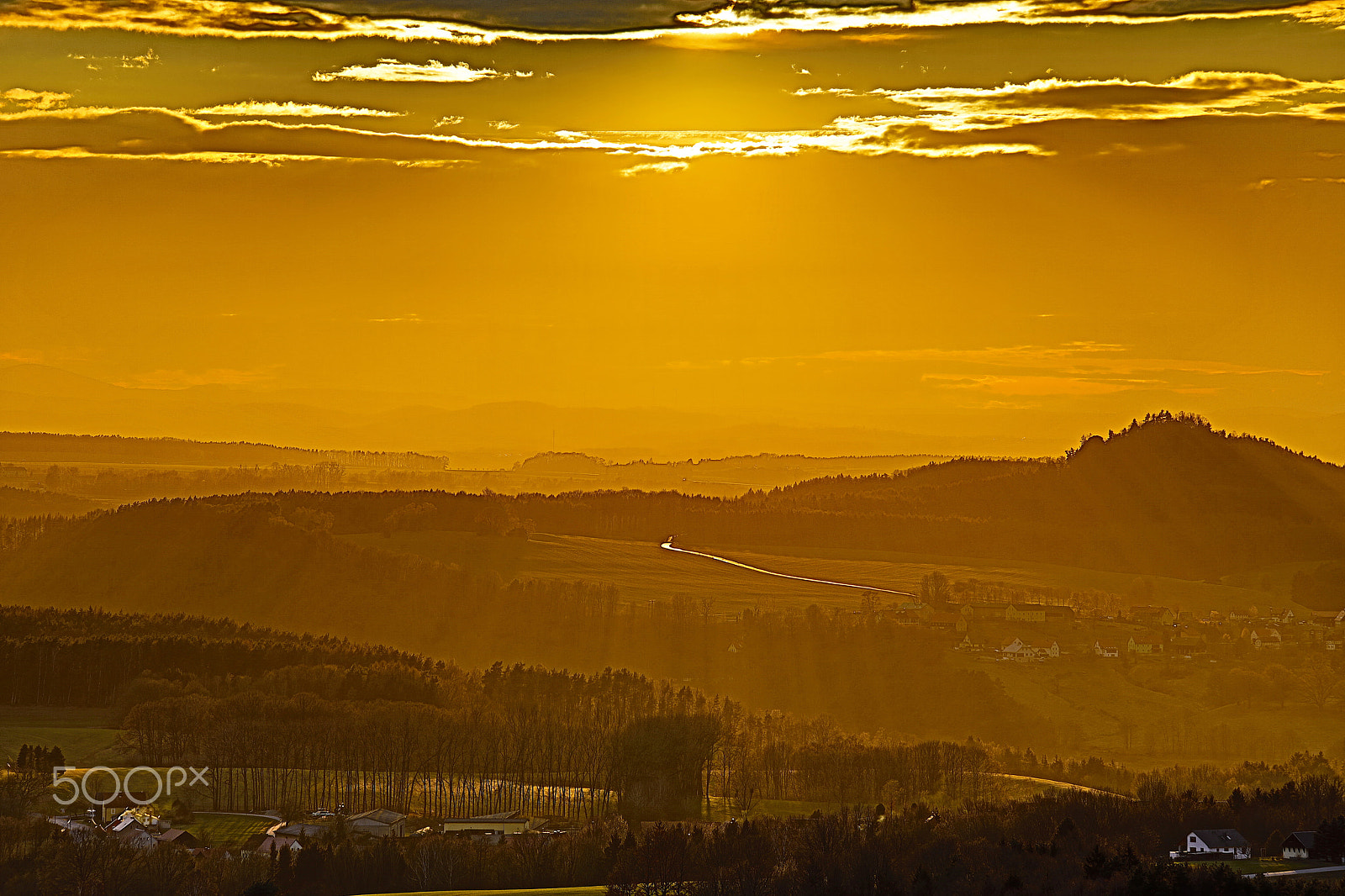 Canon EF 70-200mm F4L IS USM sample photo. The last sunrays photography