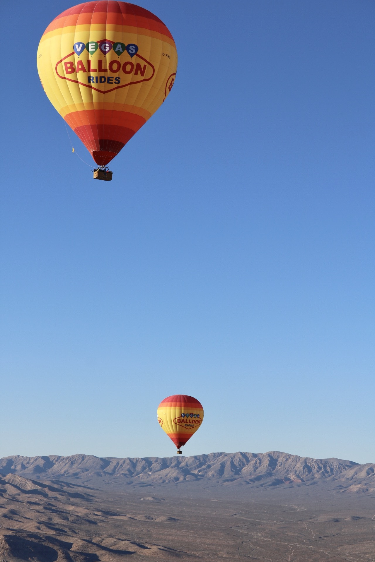 Canon EF-S 55-250mm F4-5.6 IS STM sample photo. Vegas hot air balloon photography