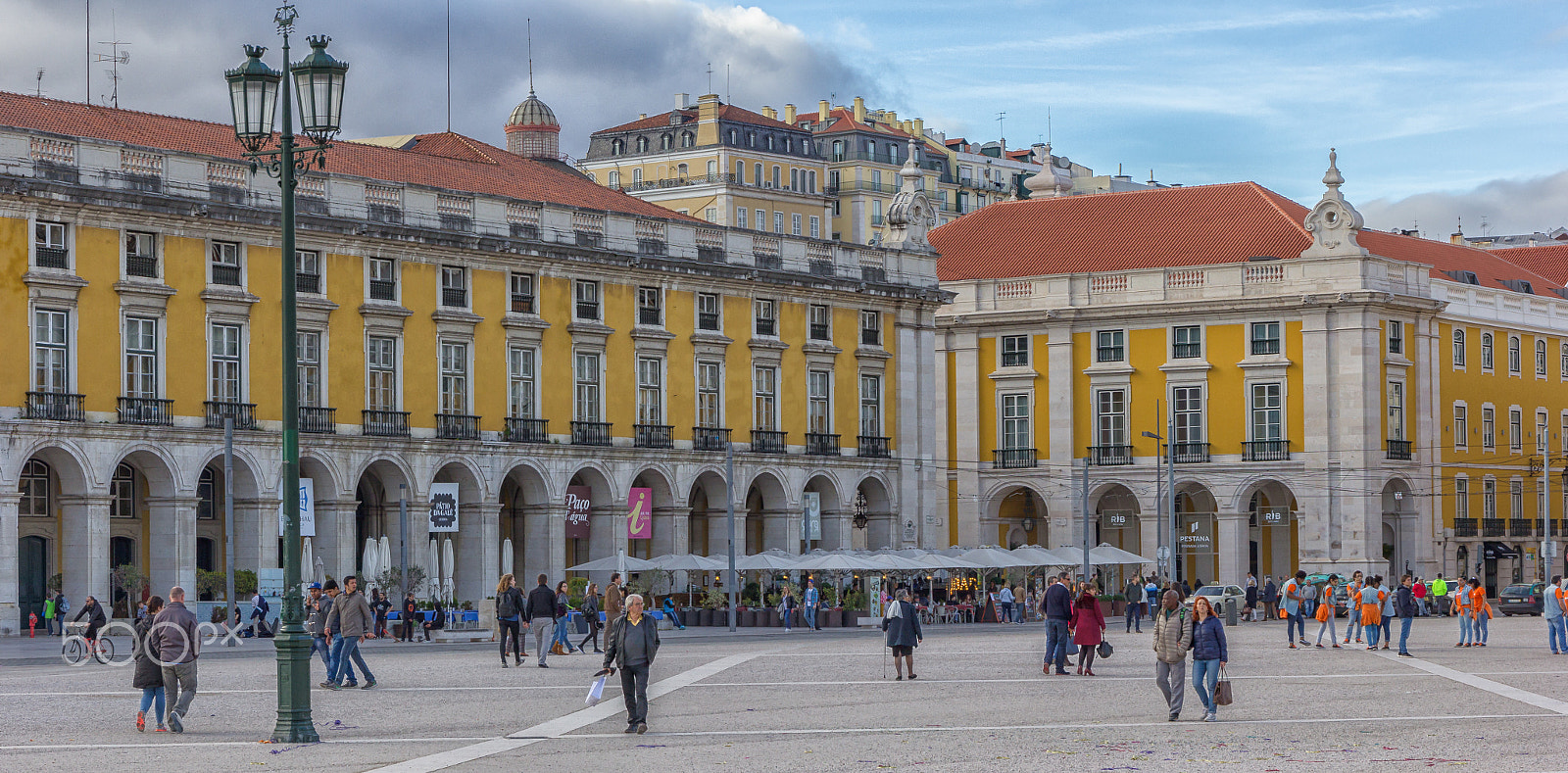 Canon EF 24-70mm F4L IS USM sample photo. Old lisbon x photography