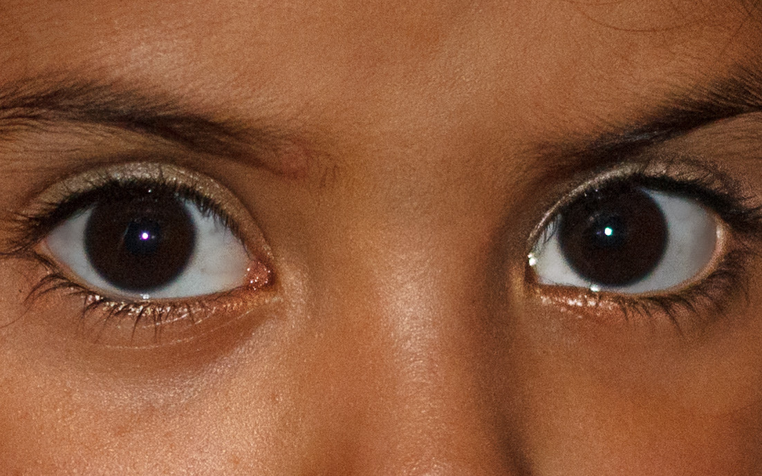 Canon EF 50mm F1.8 II sample photo. Eyes photography