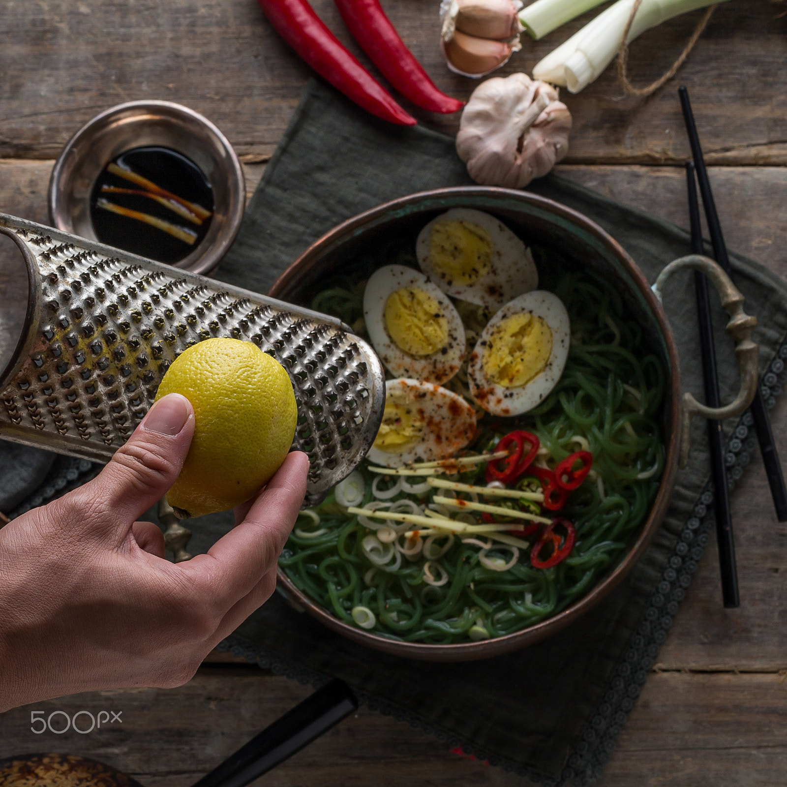 Canon EOS-1D X sample photo. Green noodles photography