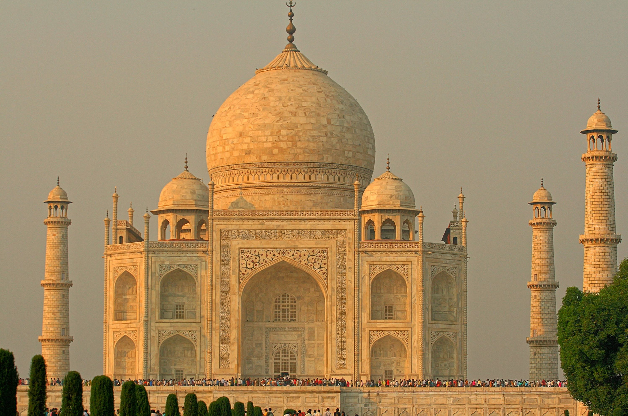 Canon EOS 400D (EOS Digital Rebel XTi / EOS Kiss Digital X) + Canon EF 70-200mm F4L USM sample photo. The splendour of taj photography