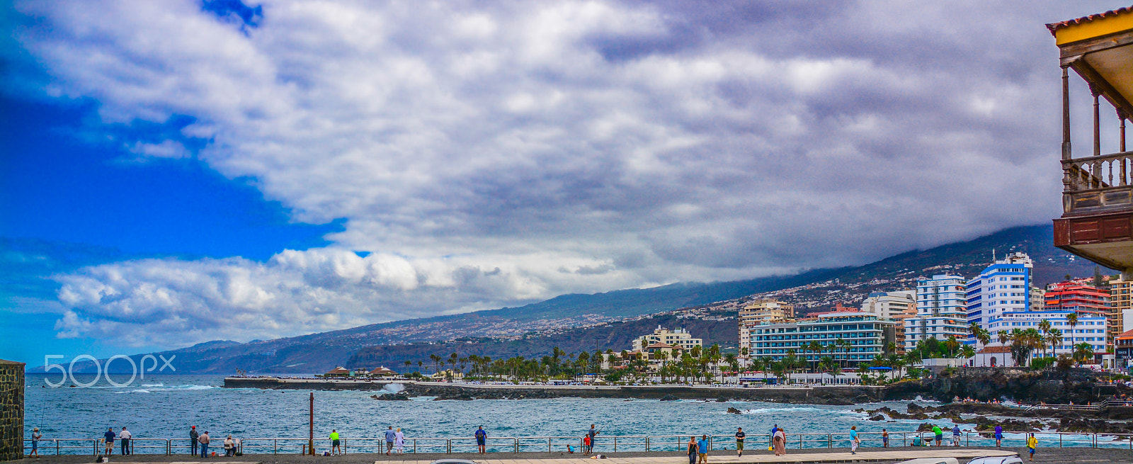 Sigma 18-250mm F3.5-6.3 DC Macro OS HSM sample photo. Nice view of puerto de la cruz photography