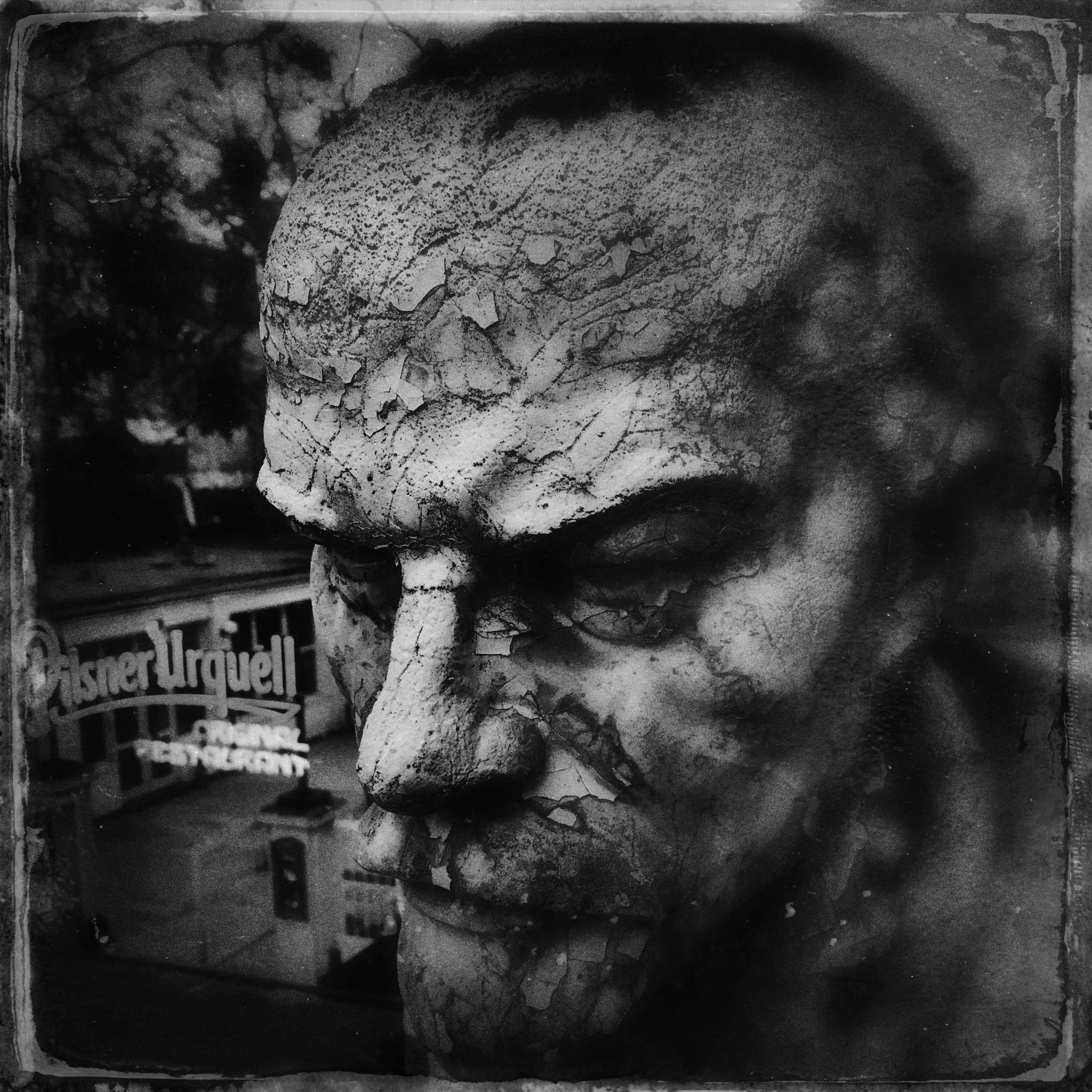 Hipstamatic 312 sample photo. Lenin's on sale again..... photography