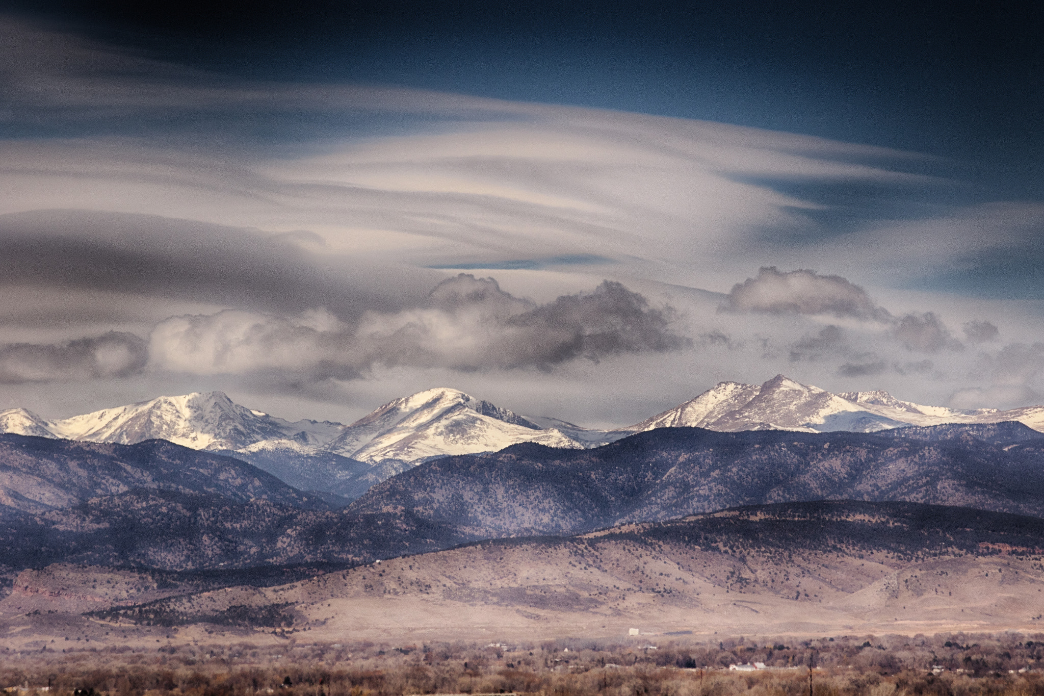 Canon EF 70-300mm F4-5.6 IS USM sample photo. Front range cloud works photography