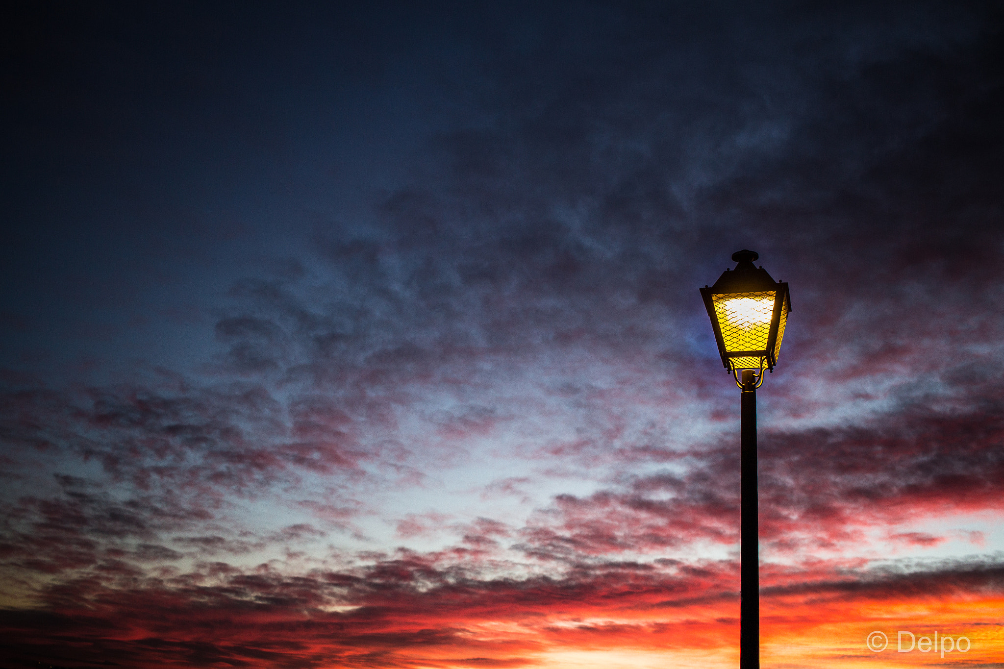 Canon EF-S 24mm F2.8 STM sample photo. 67 - la farola  photography