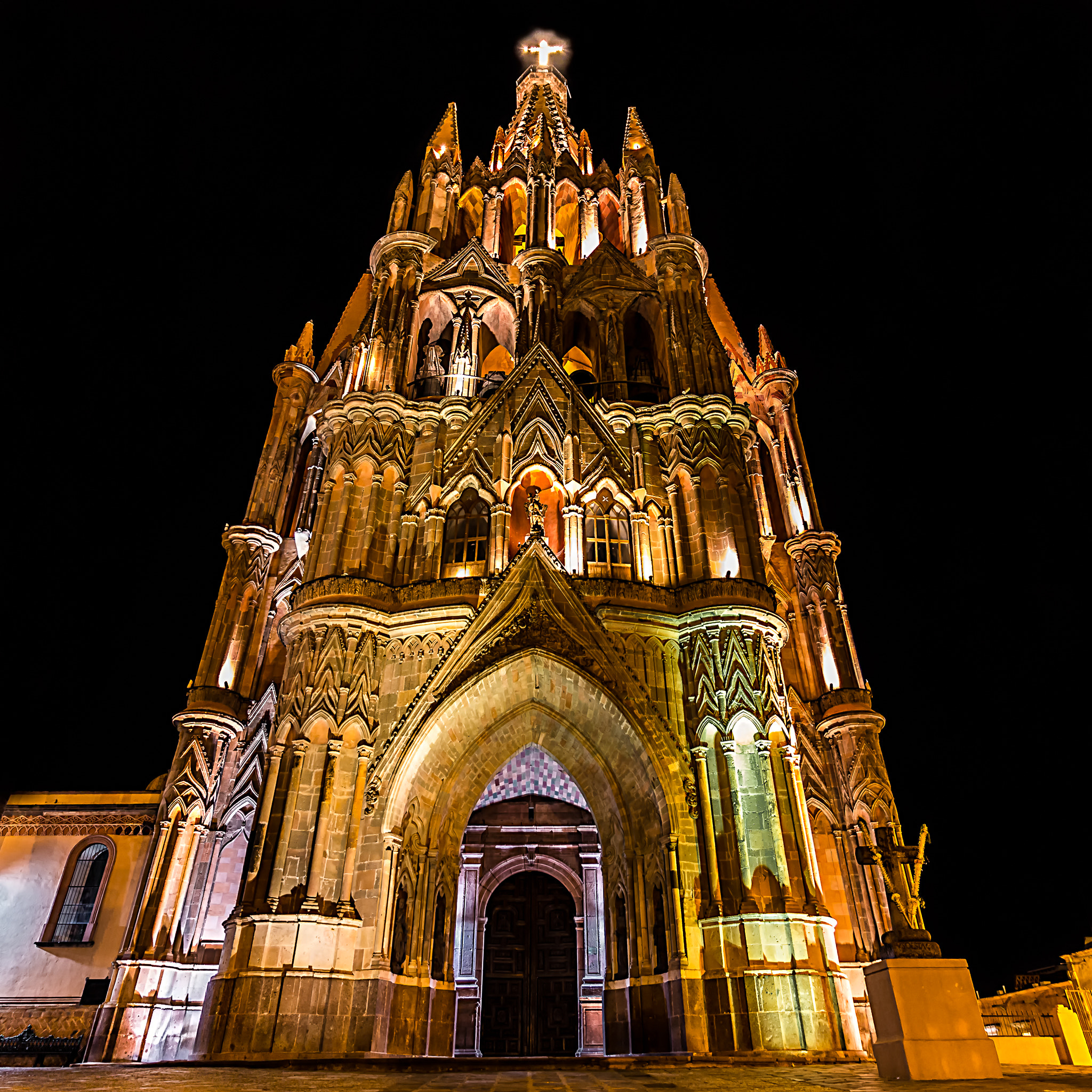 Canon EOS 600D (Rebel EOS T3i / EOS Kiss X5) sample photo. San miguel de allende catedral photography
