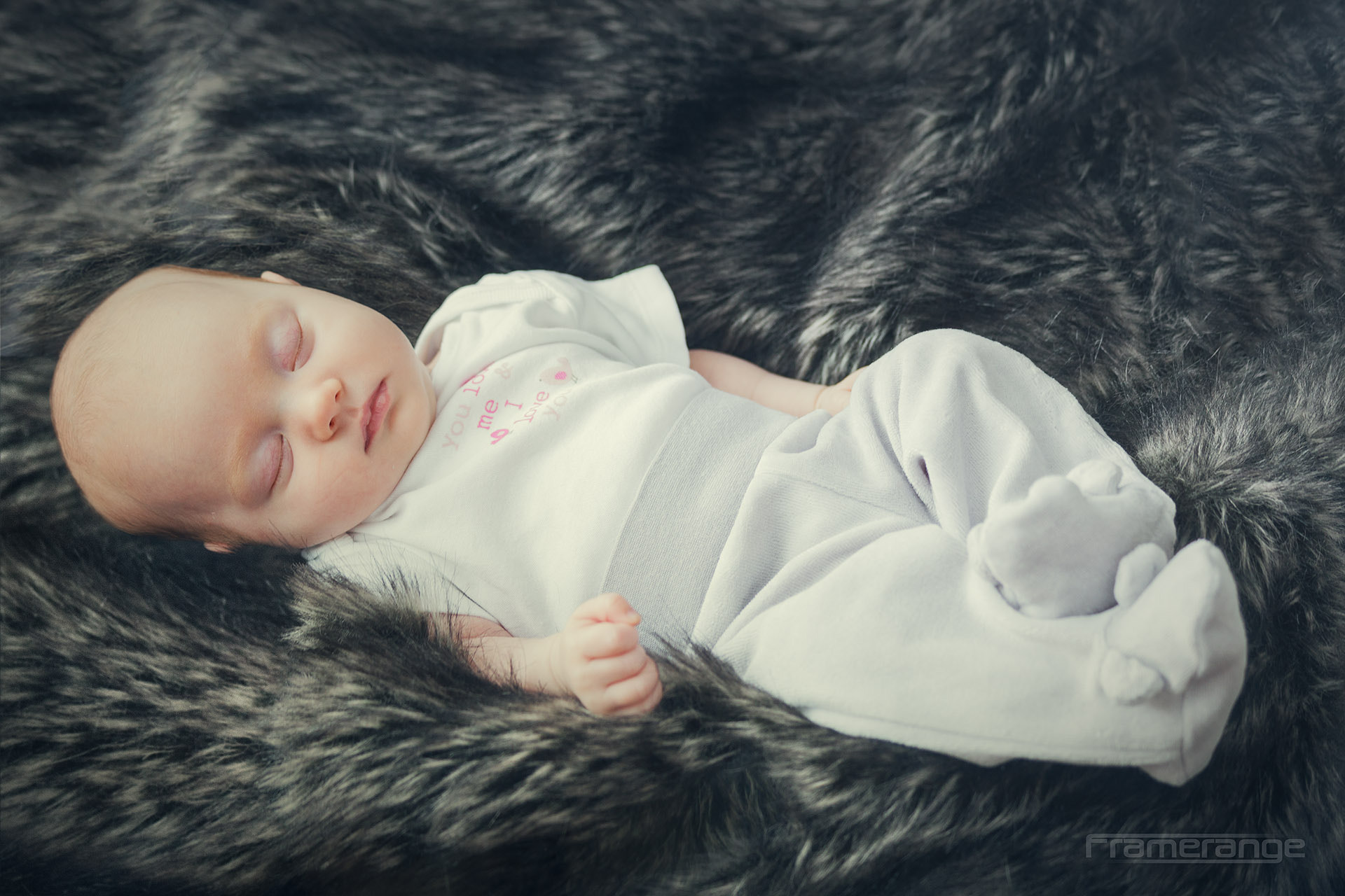 Canon EF 70-300mm F4-5.6 IS USM sample photo. My little princess photography