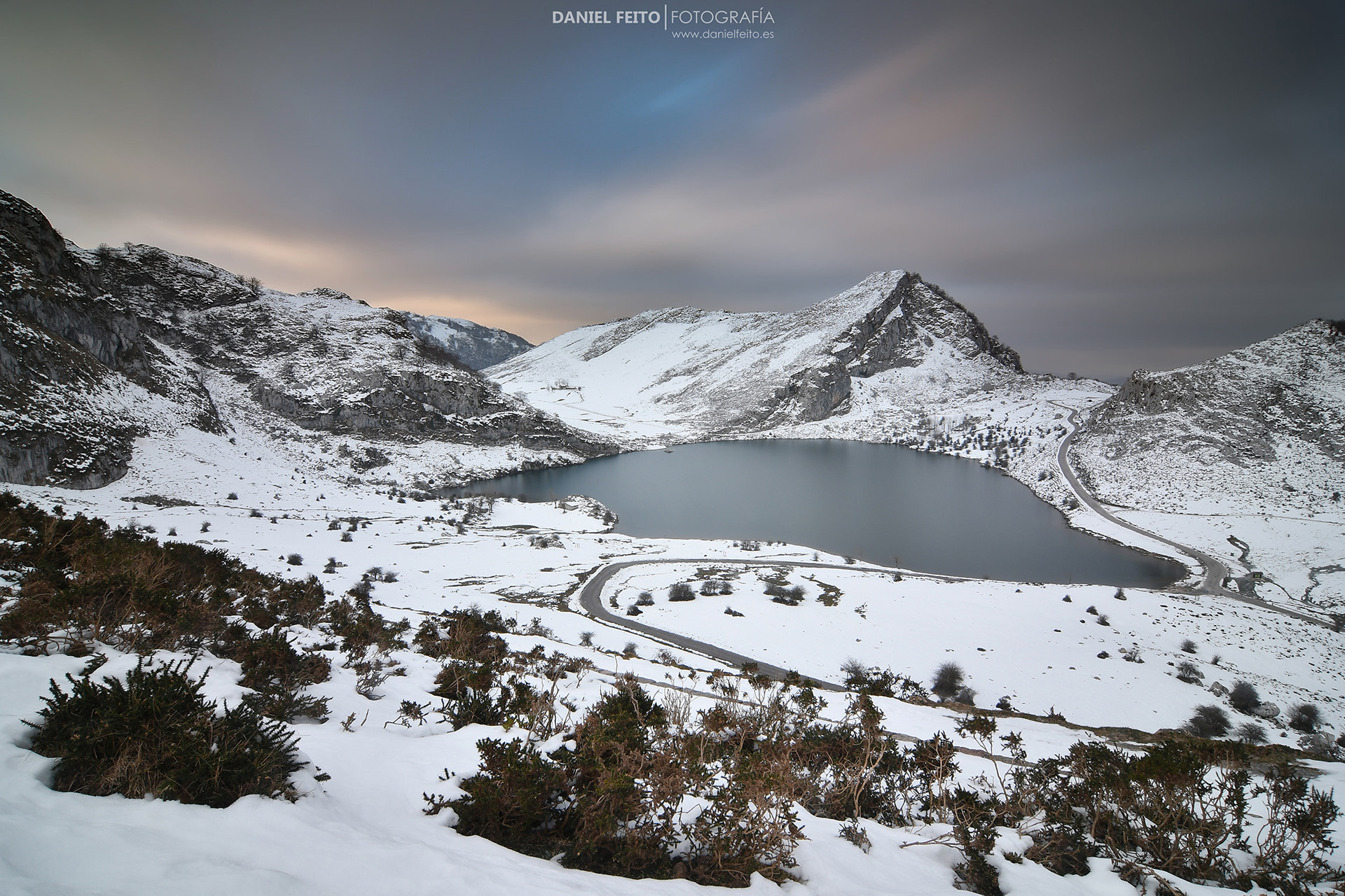Tokina AT-X Pro 12-24mm F4 (IF) DX sample photo. Sunrise colors on the lake photography