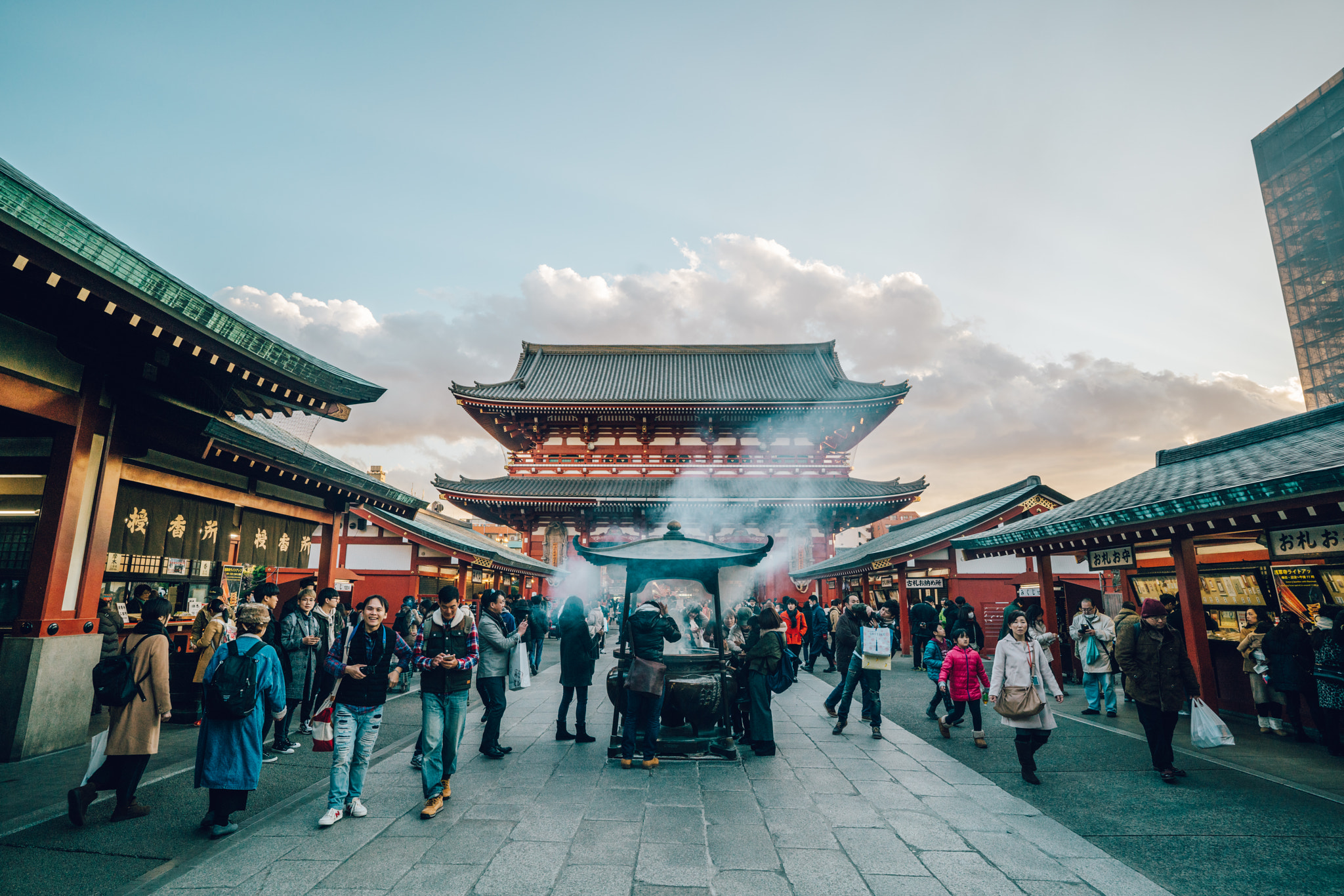 ZEISS Batis 18mm F2.8 sample photo. We love asakusa photography