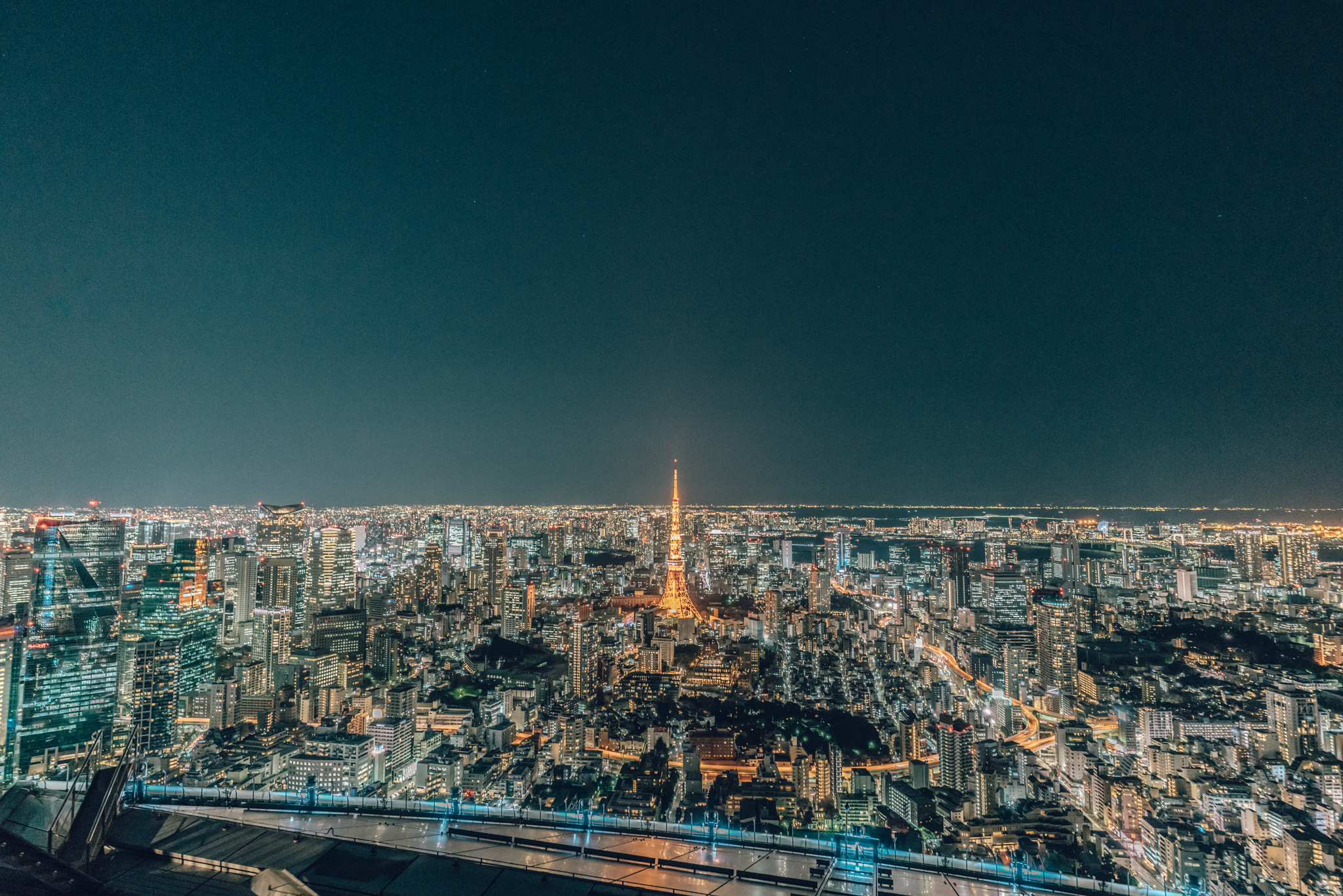 ZEISS Batis 18mm F2.8 sample photo. Tokyo photography