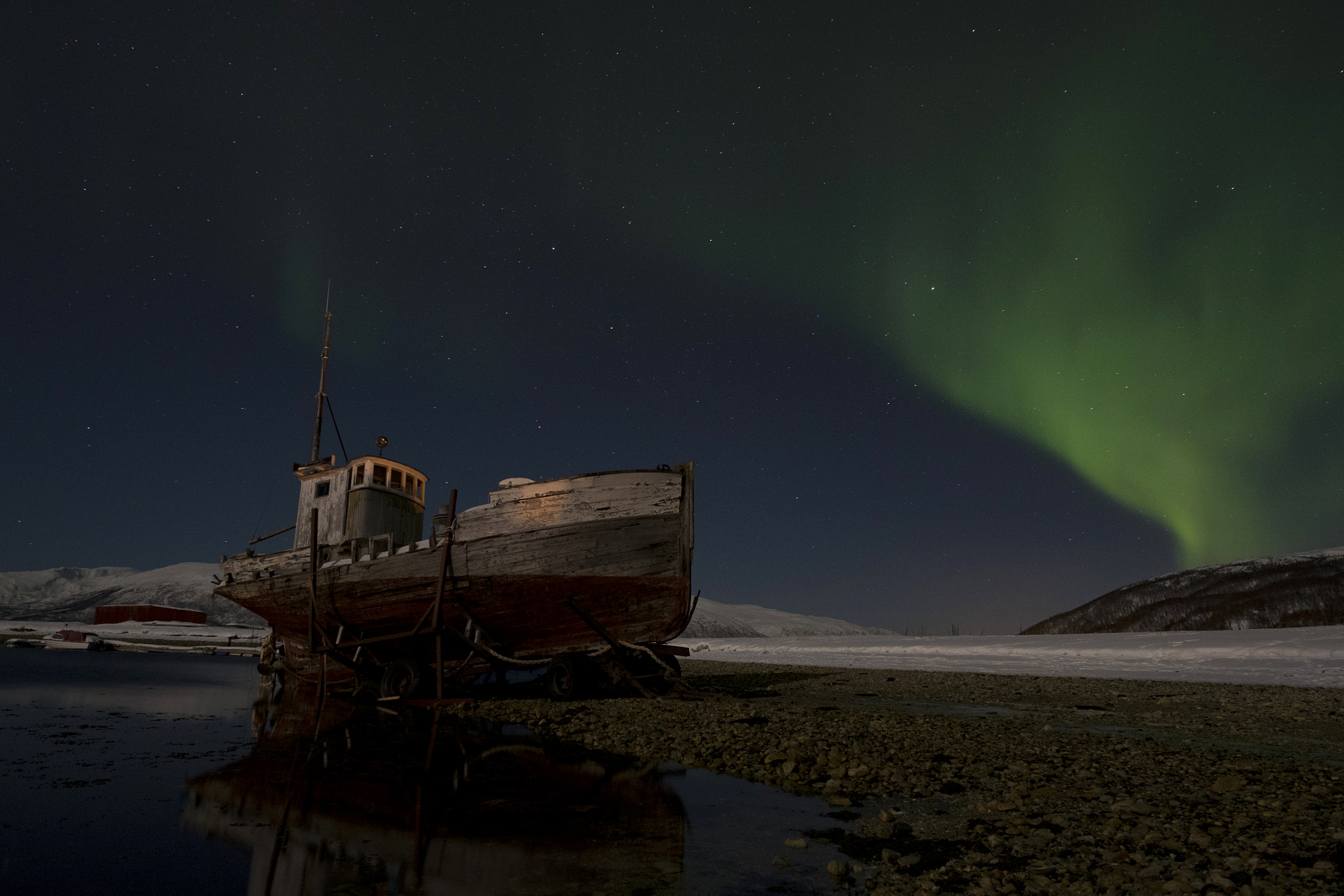 Fujifilm X-T10 + Fujifilm XF 14mm F2.8 R sample photo. Stranded in paradise photography