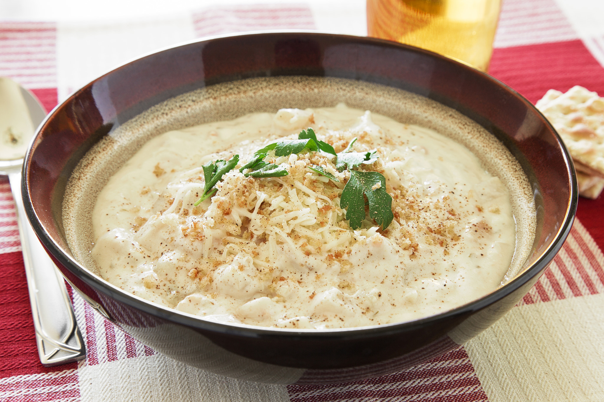 Canon EOS-1D X + Canon EF 24-105mm F4L IS USM sample photo. Bowl of clam chowder photography