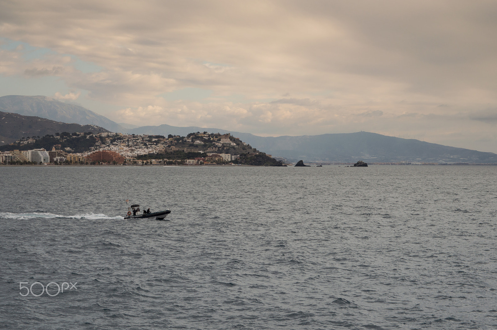 Sigma 17-50mm F2.8 EX DC OS HSM sample photo. Sea i photography