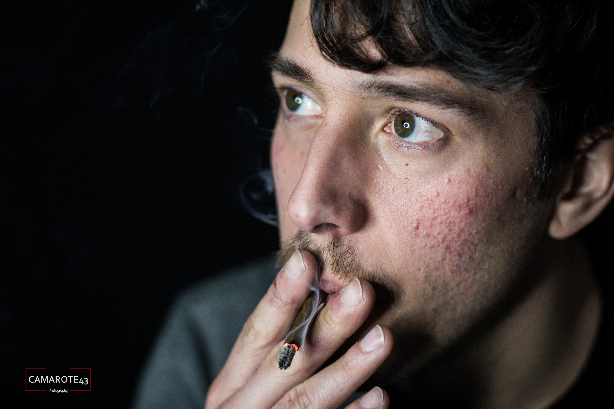 Canon EOS 700D (EOS Rebel T5i / EOS Kiss X7i) + Canon EF 50mm F1.4 USM sample photo. Lost smoke photography