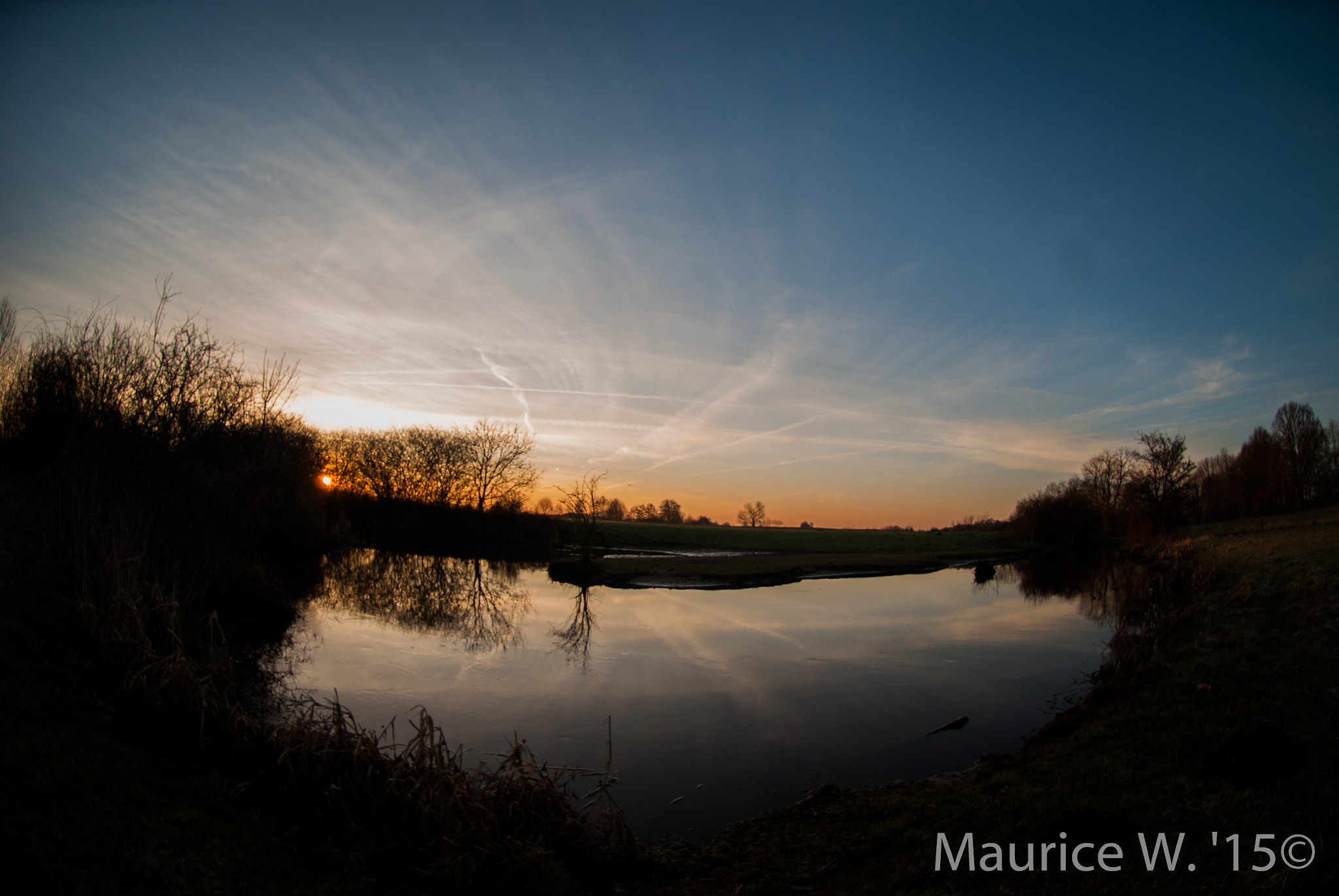 Nikon D3000 + Nikon AF DX Fisheye-Nikkor 10.5mm F2.8G ED sample photo. Sunrise reflex photography