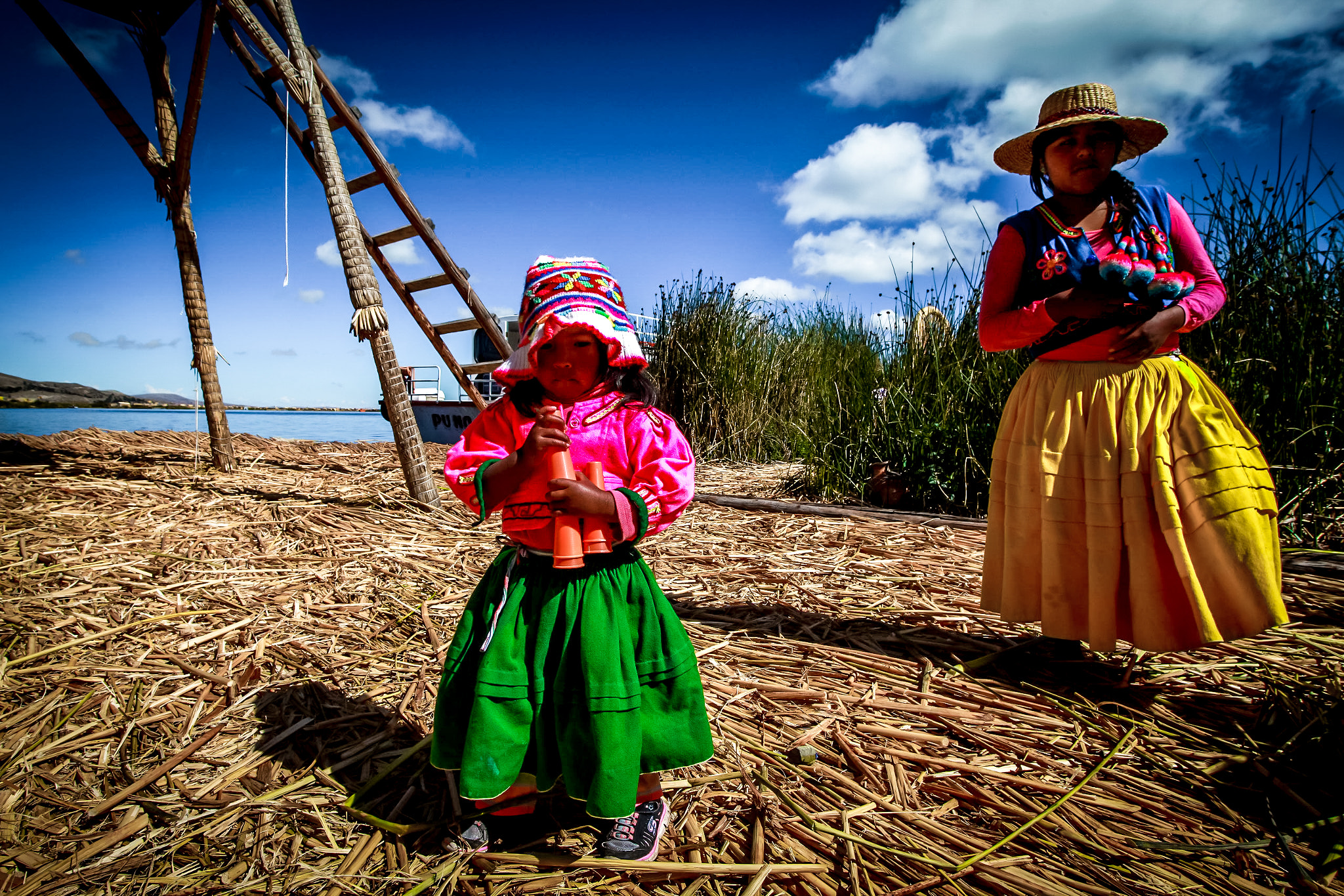 Sigma 20mm EX f/1.8 sample photo. Happiness doesn't grow on trees but on rather a floating island  photography