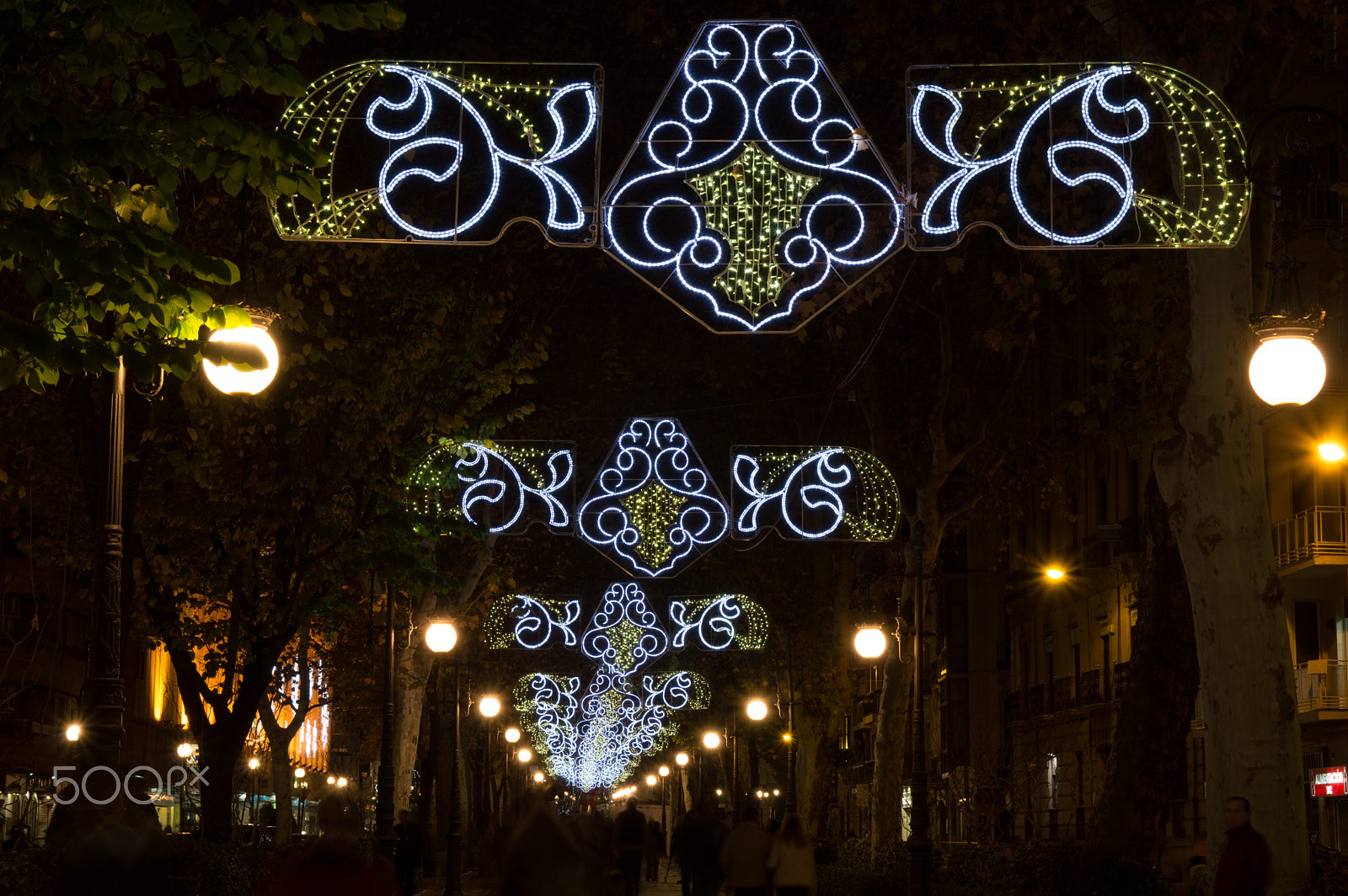 Sigma 17-50mm F2.8 EX DC OS HSM sample photo. Street lights photography