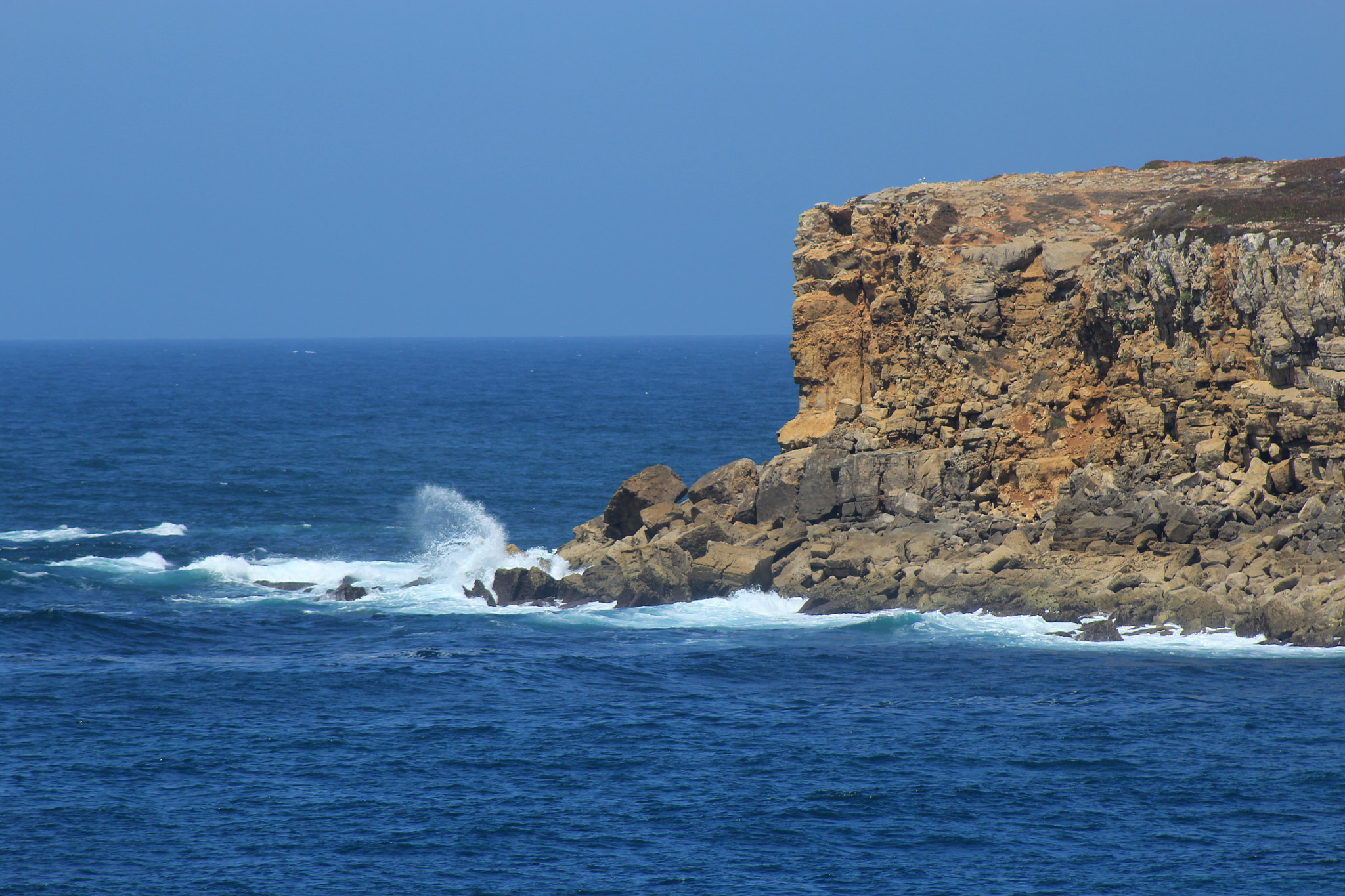 Canon EOS 1200D (EOS Rebel T5 / EOS Kiss X70 / EOS Hi) + EF75-300mm f/4-5.6 sample photo. Joaopedro48_ photography