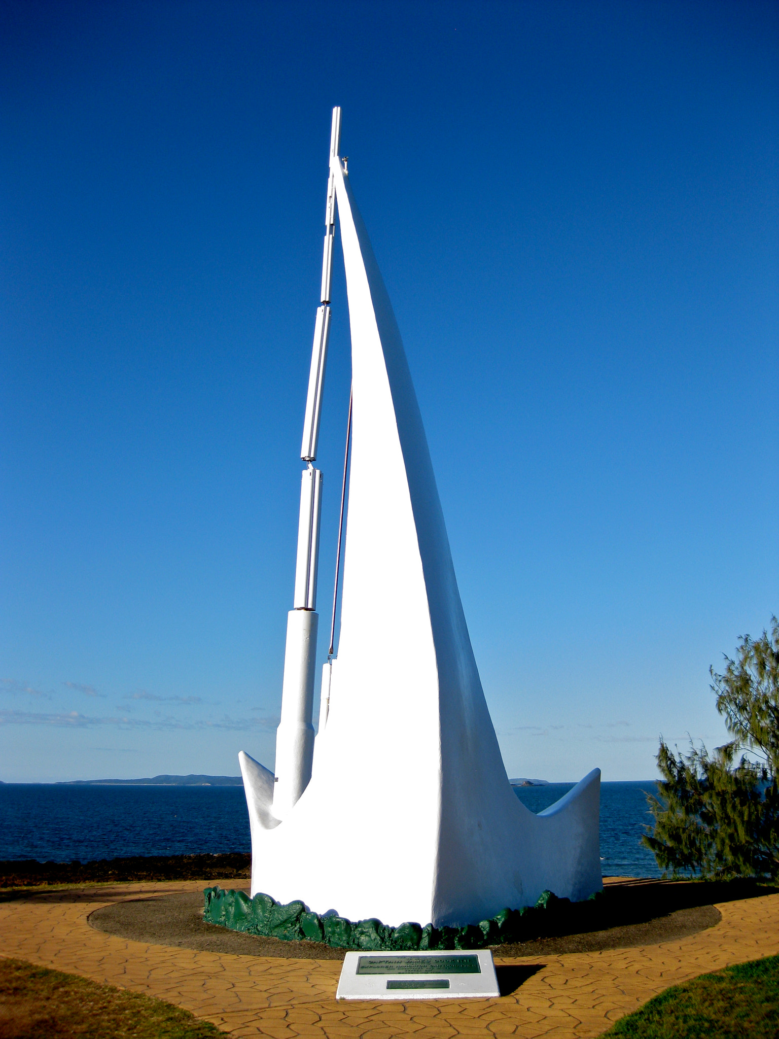 Canon PowerShot SD770 IS (Digital IXUS 85 IS / IXY Digital 25 IS) sample photo. Australian_sail_sculpture photography