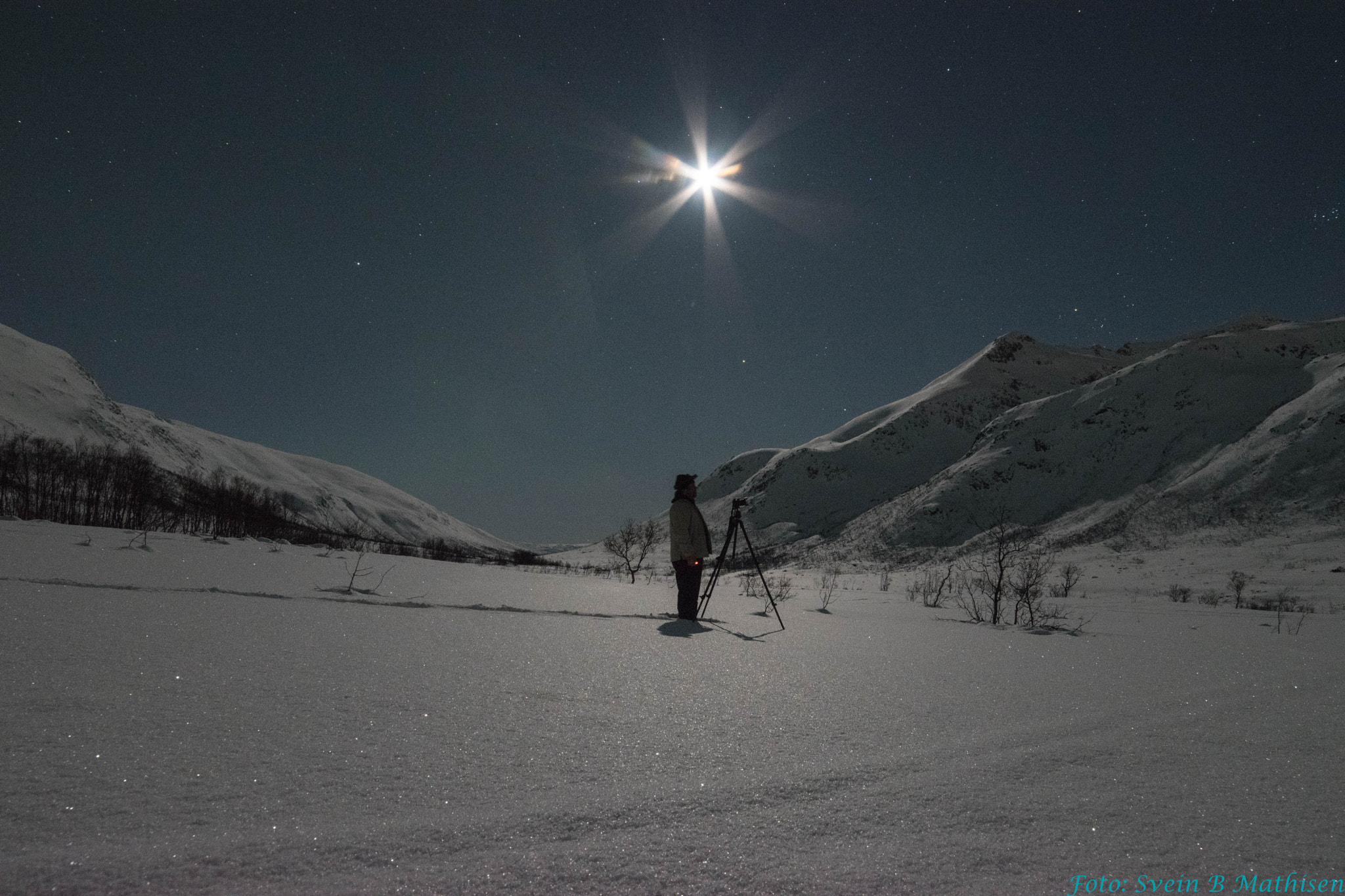 Samyang 14mm F2.8 ED AS IF UMC sample photo. Moon photography