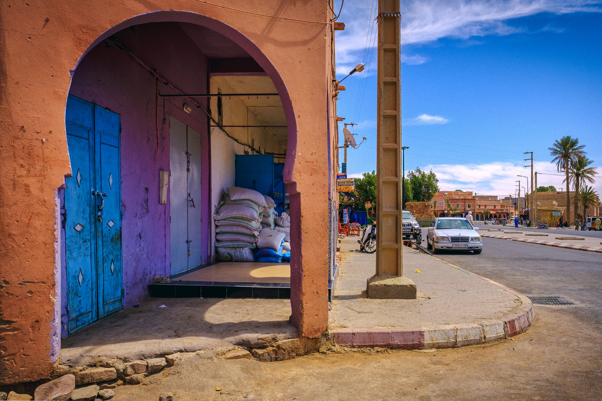Fujifilm XF 16mm F1.4 R WR sample photo. Morocco desert town photography