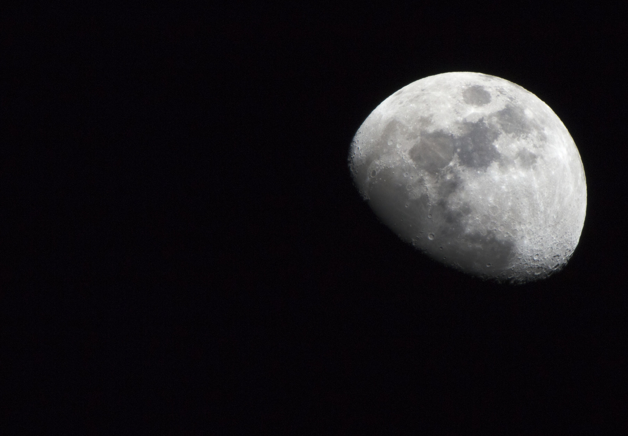 Tamron SP 150-600mm F5-6.3 Di VC USD sample photo. Moon photography
