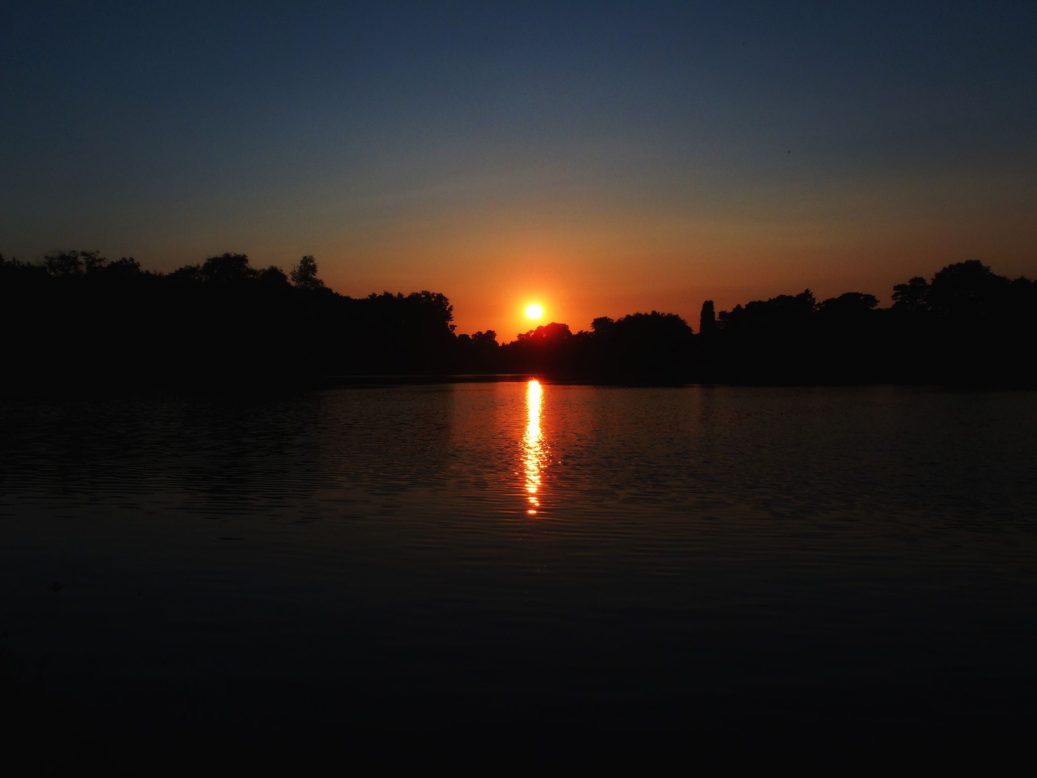 Olympus StylusTough-6020 sample photo. Blue sunset photography