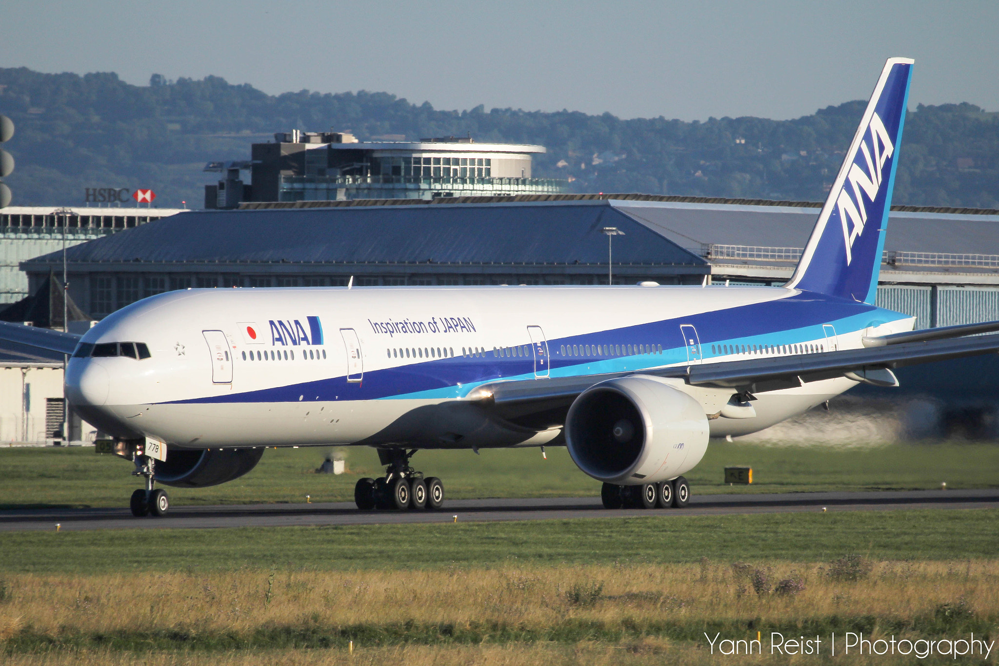 Canon EF 100-400mm F4.5-5.6L IS USM sample photo. All nippon airways - boeing 777-381(er) - ja778a photography