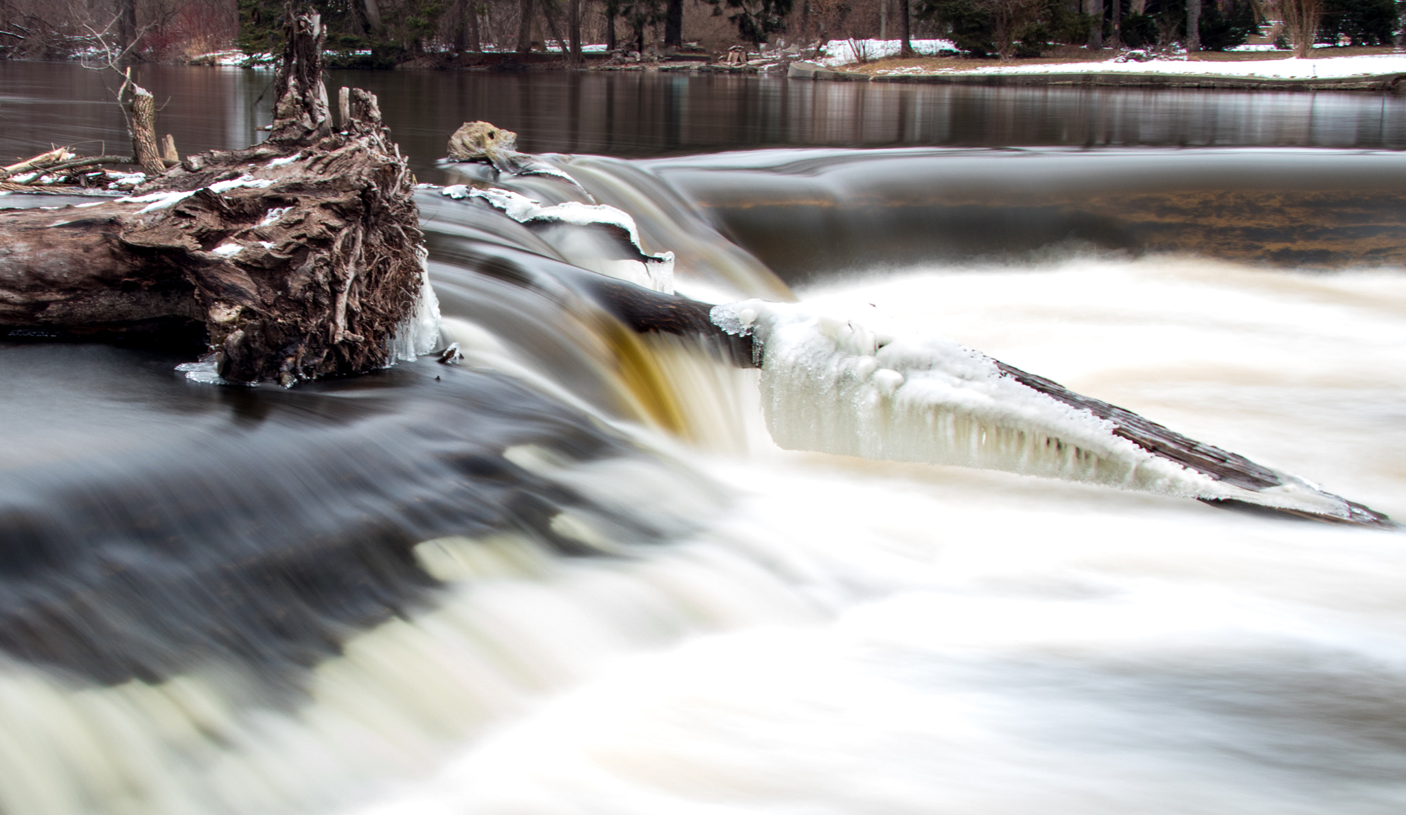 Canon EF-S 17-85mm F4-5.6 IS USM sample photo. Flowing water photography